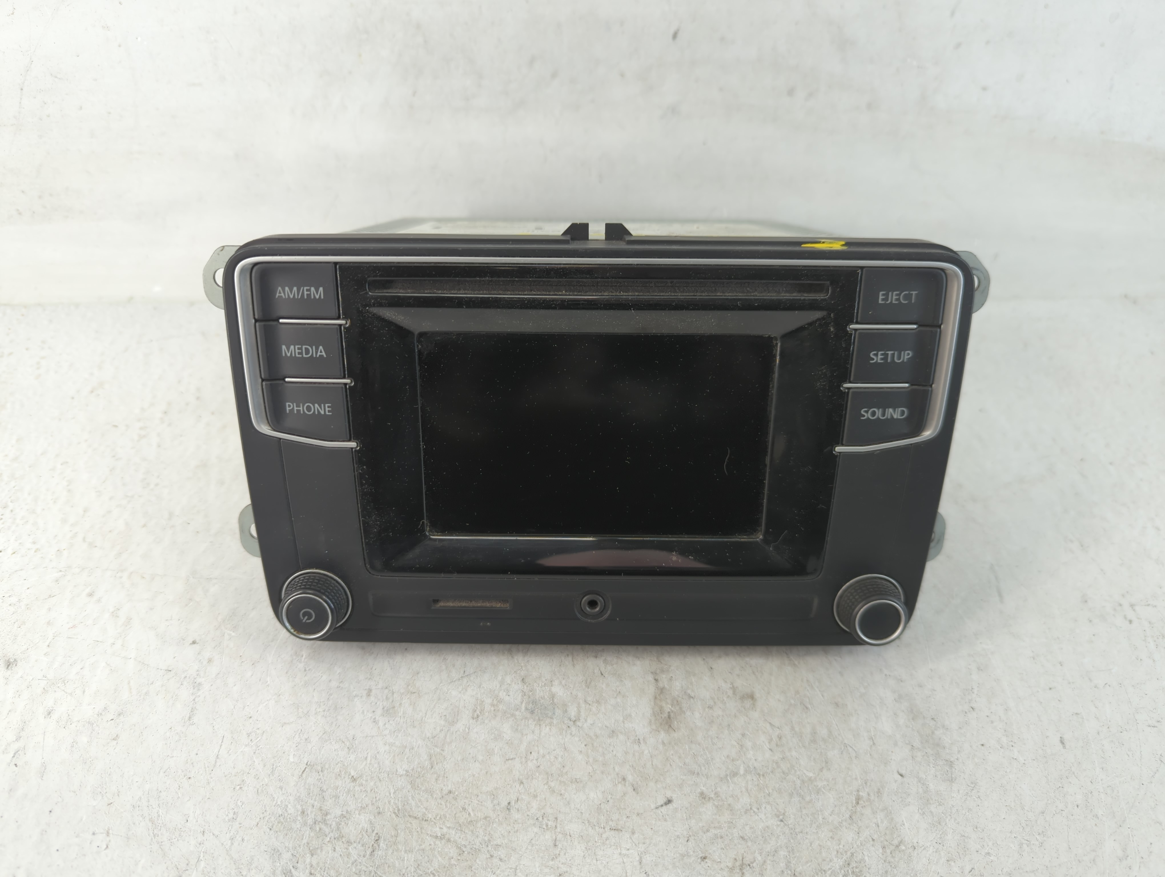 2016-2016 Volkswagen Passat Am Fm Cd Player Radio Receiver 785208 - Oemusedautoparts1.com