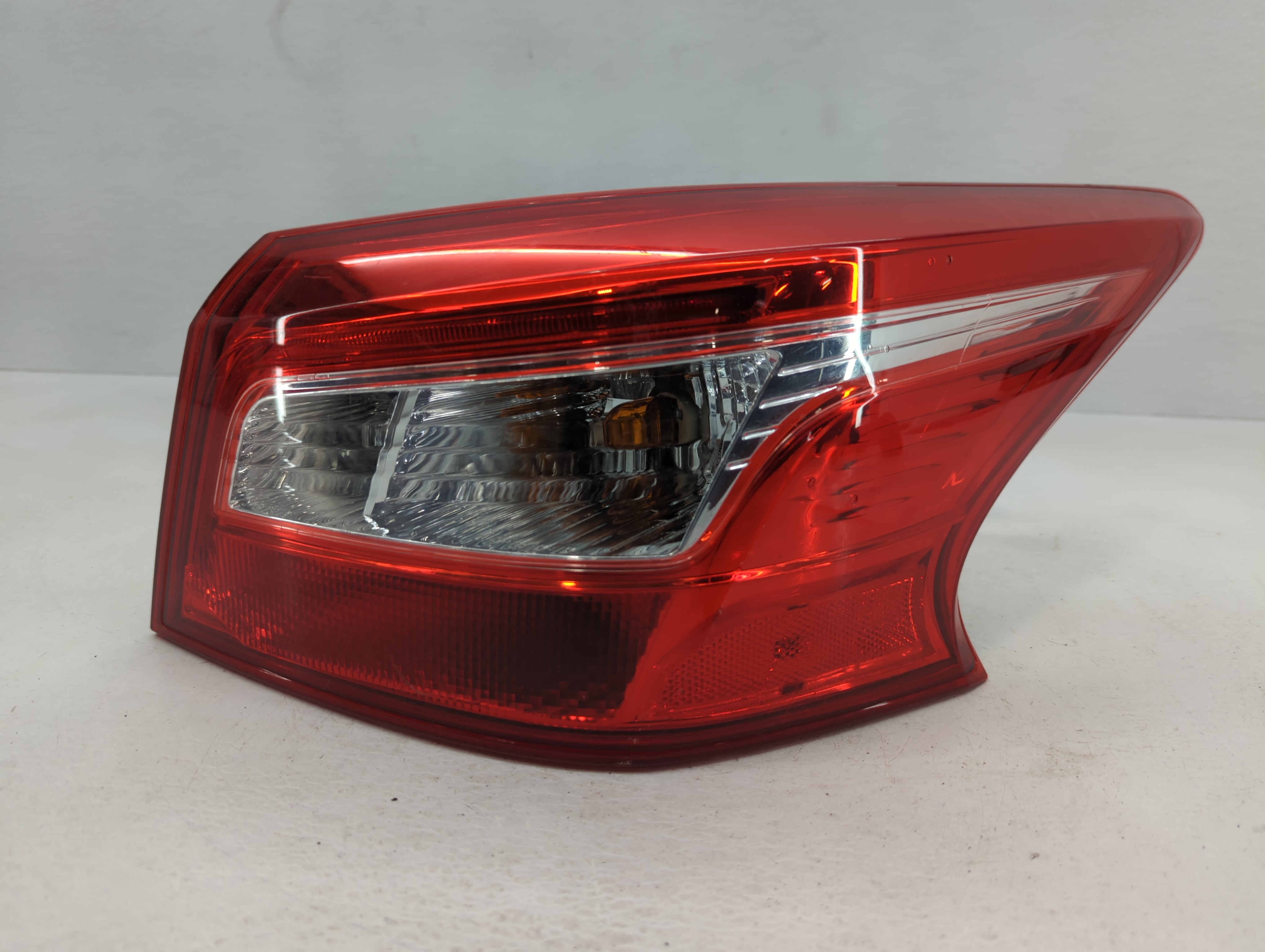 2016-2019 Nissan Sentra Passenger Right Side Tail Light Taillight Oem 785225 - Oemusedautoparts1.com