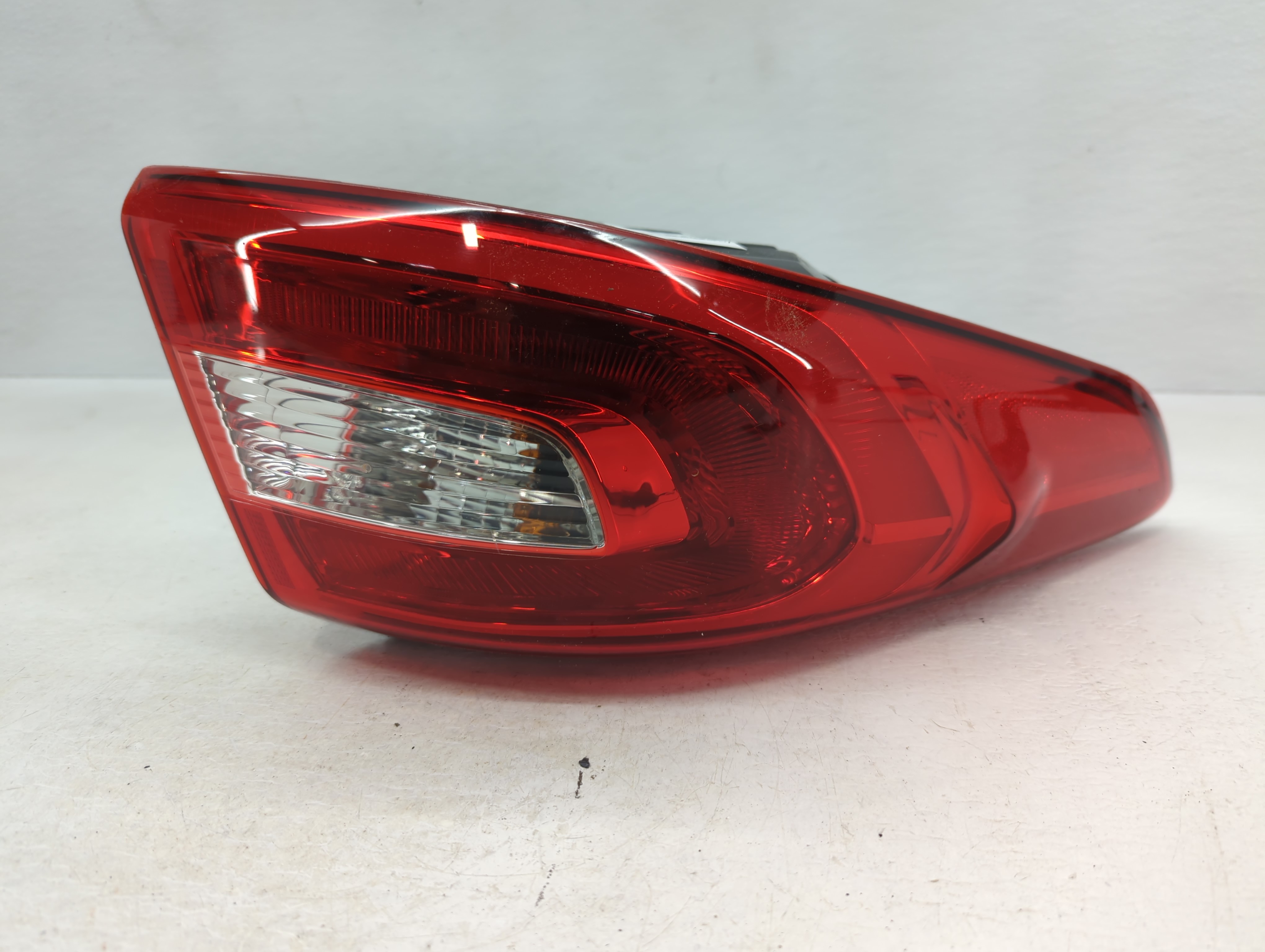 2015-2017 Hyundai Sonata Driver Left Side Tail Light Taillight Oem 785245 - Oemusedautoparts1.com