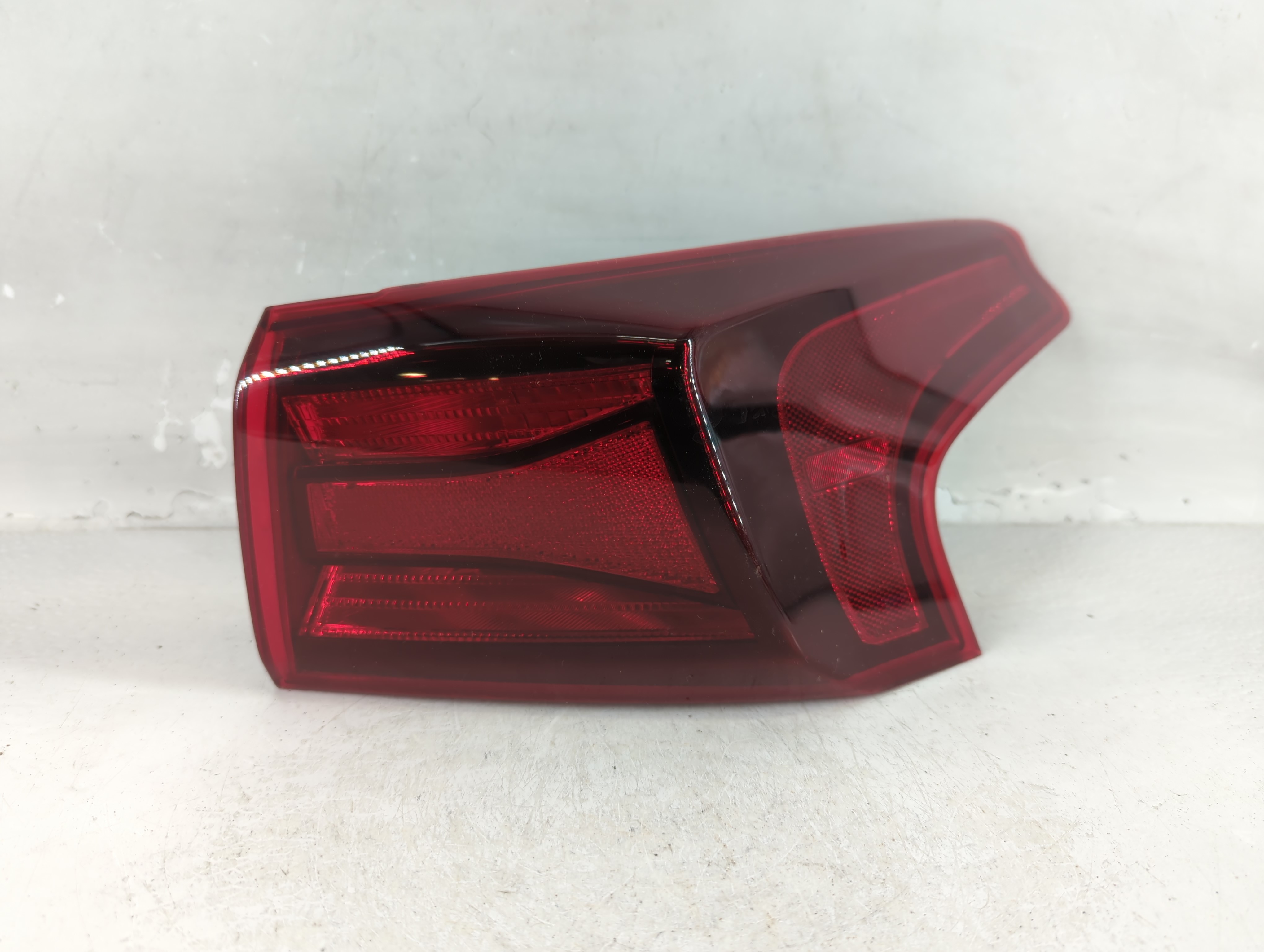 2019-2020 Hyundai Santa Fe Passenger Right Side Tail Light Taillight Oem 785283 - Oemusedautoparts1.com