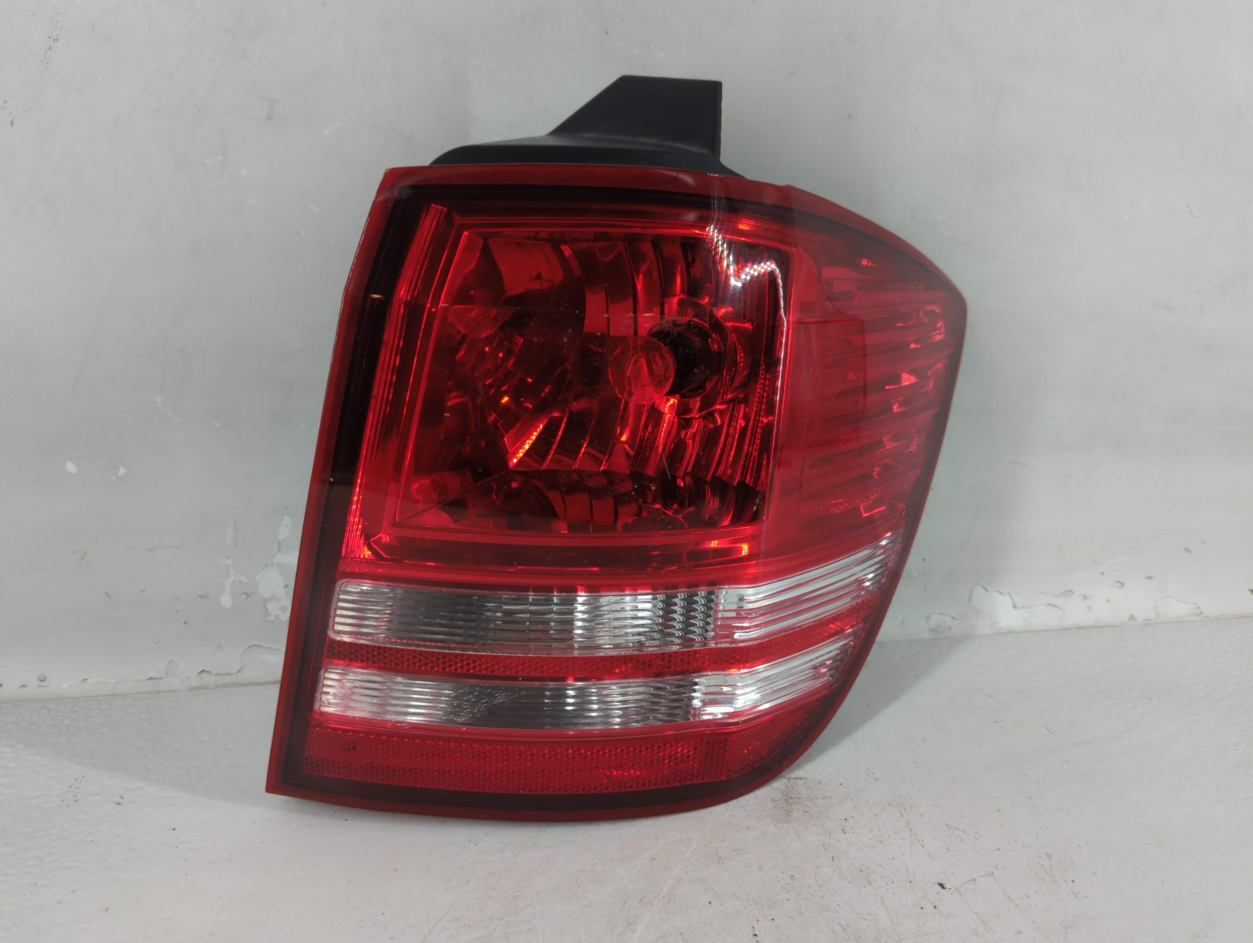 2010-2020 Dodge Journey Passenger Right Side Tail Light Taillight Oem 785322 - Oemusedautoparts1.com