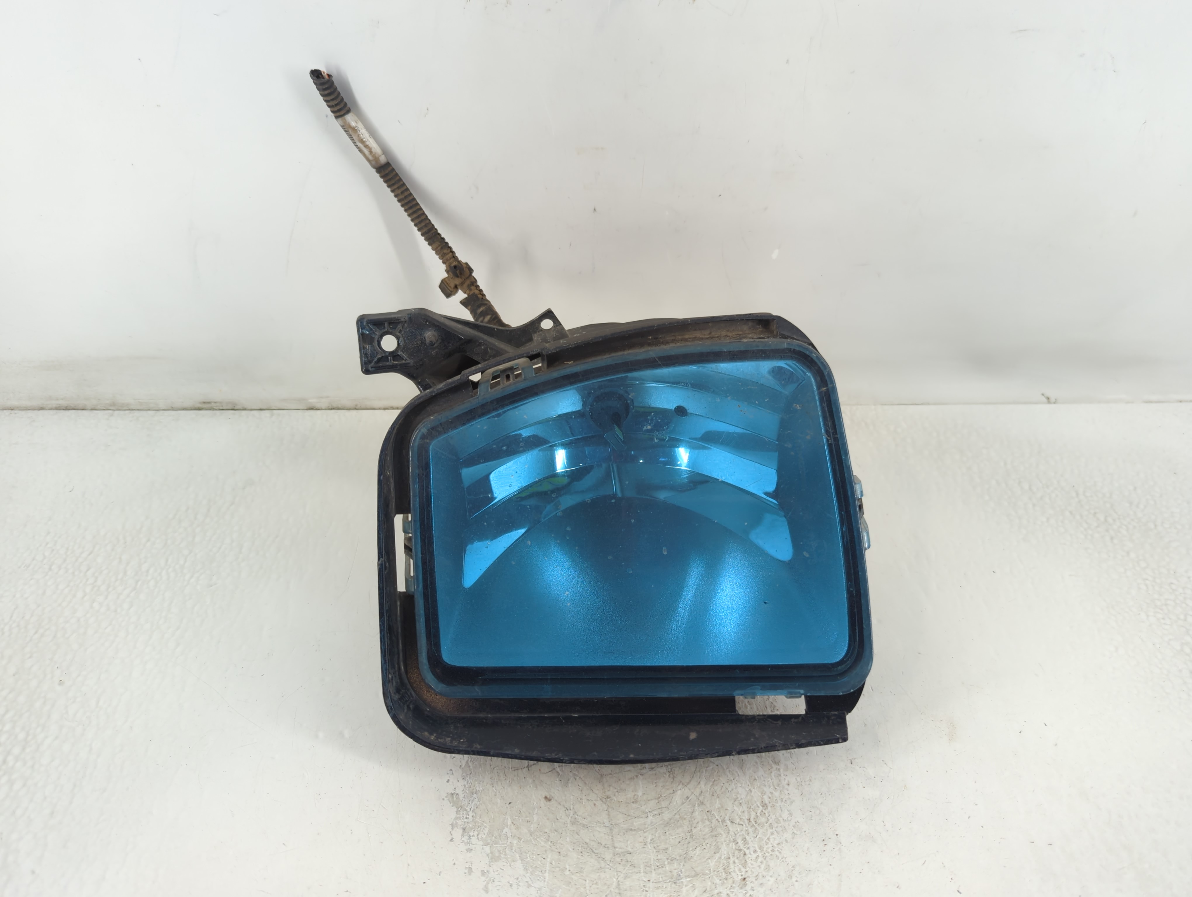Dodge Ram 1500 Driver Left Oem Front Light Lamp 785362 - Oemusedautoparts1.com