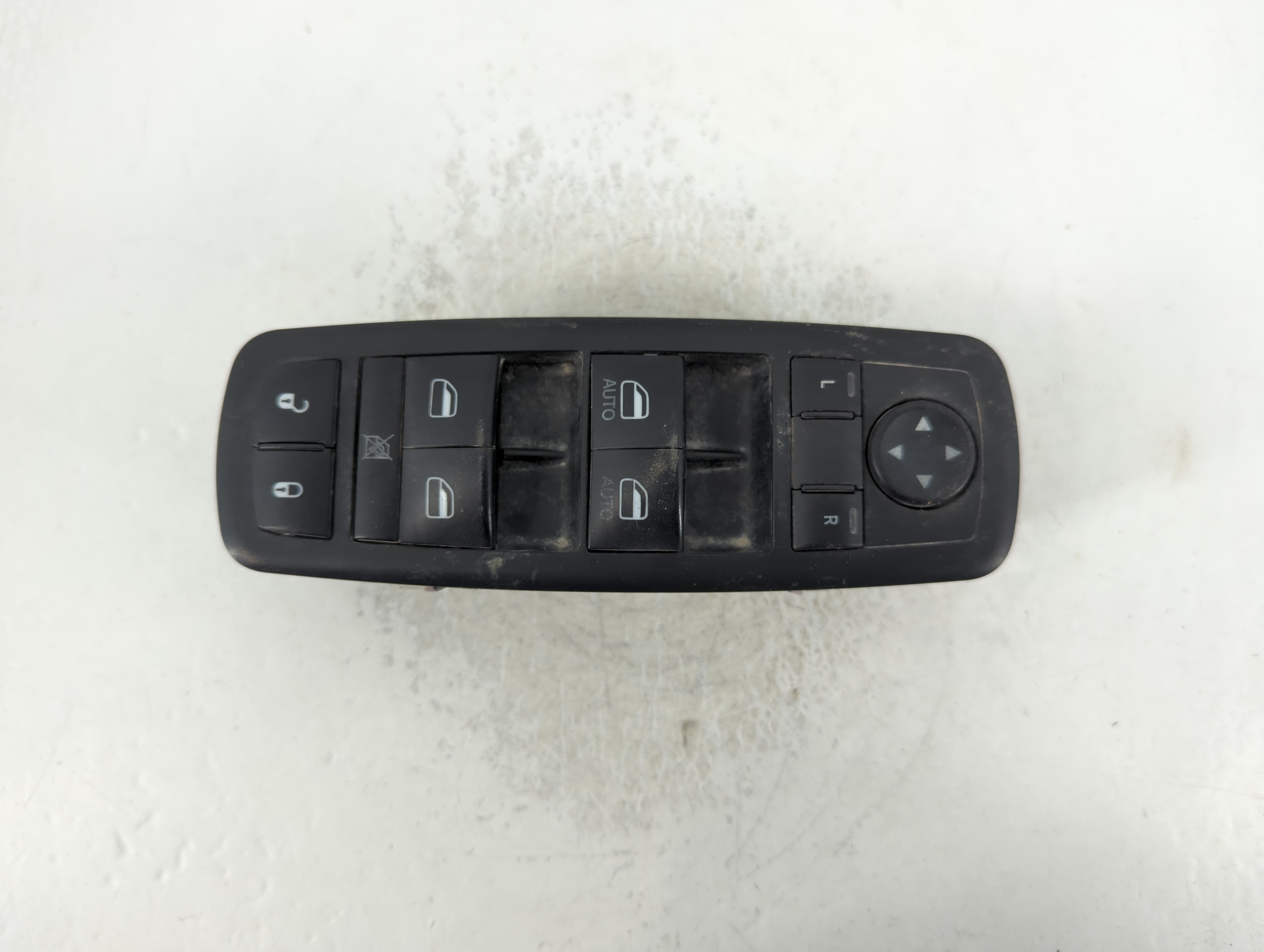 Picture of Dodge Caravan Driver Left Door Master Power Window Switch 68110871aa 785378