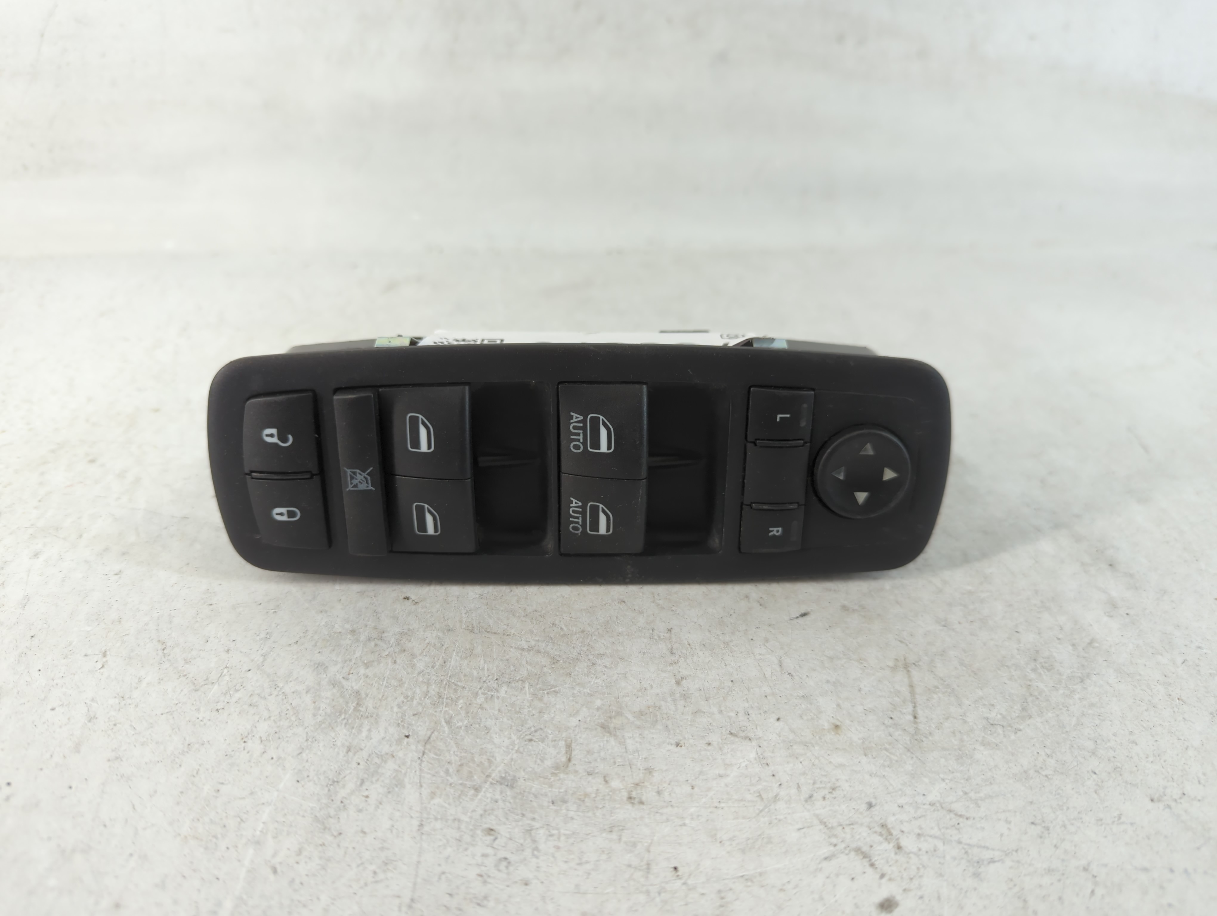 Picture of Dodge Caravan Driver Left Door Master Power Window Switch 68110870aa 785379