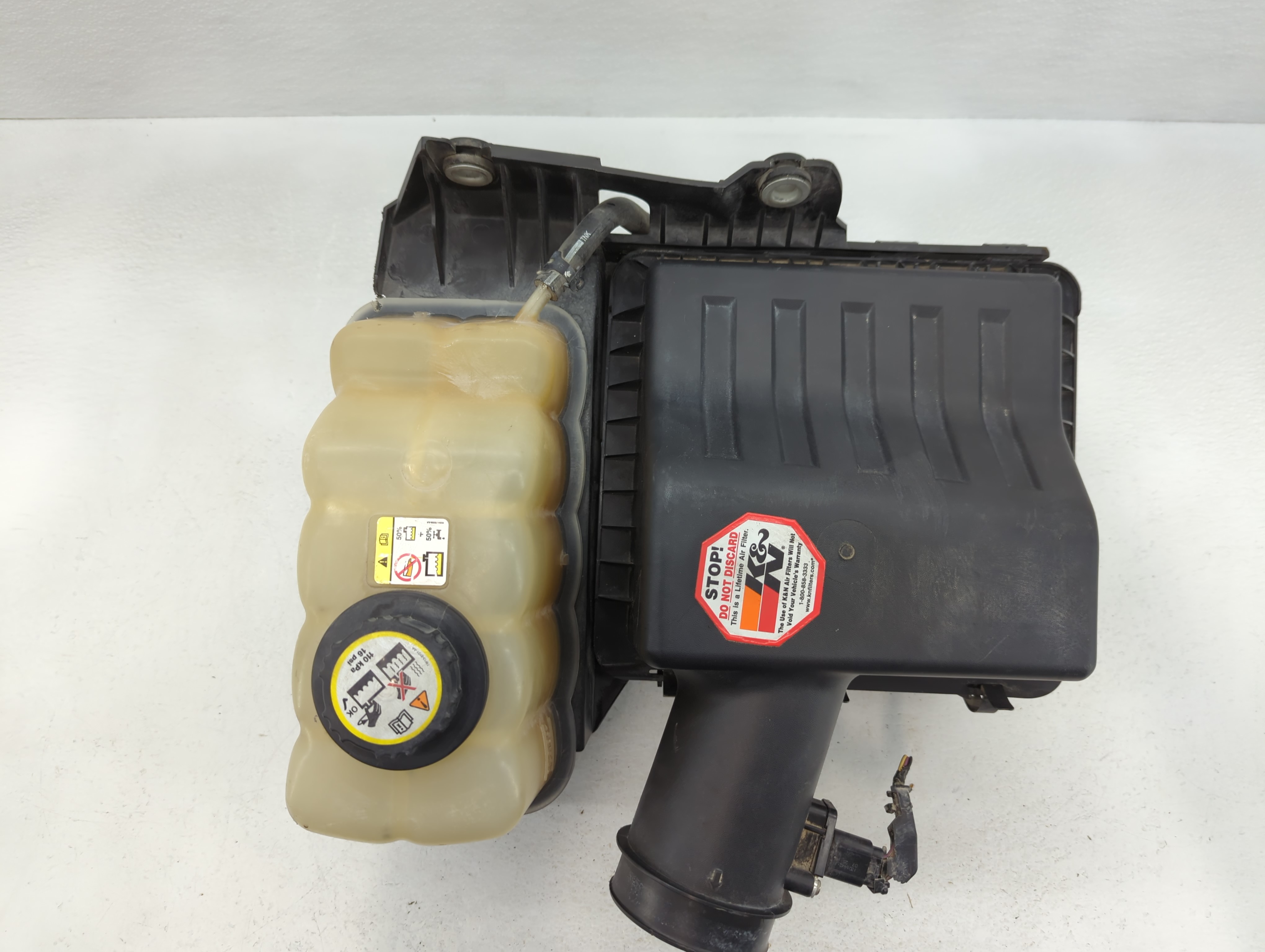 2007-2008 Ford Expedition Air Cleaner Intake-duct Hose Tube 785404 - Oemusedautoparts1.com