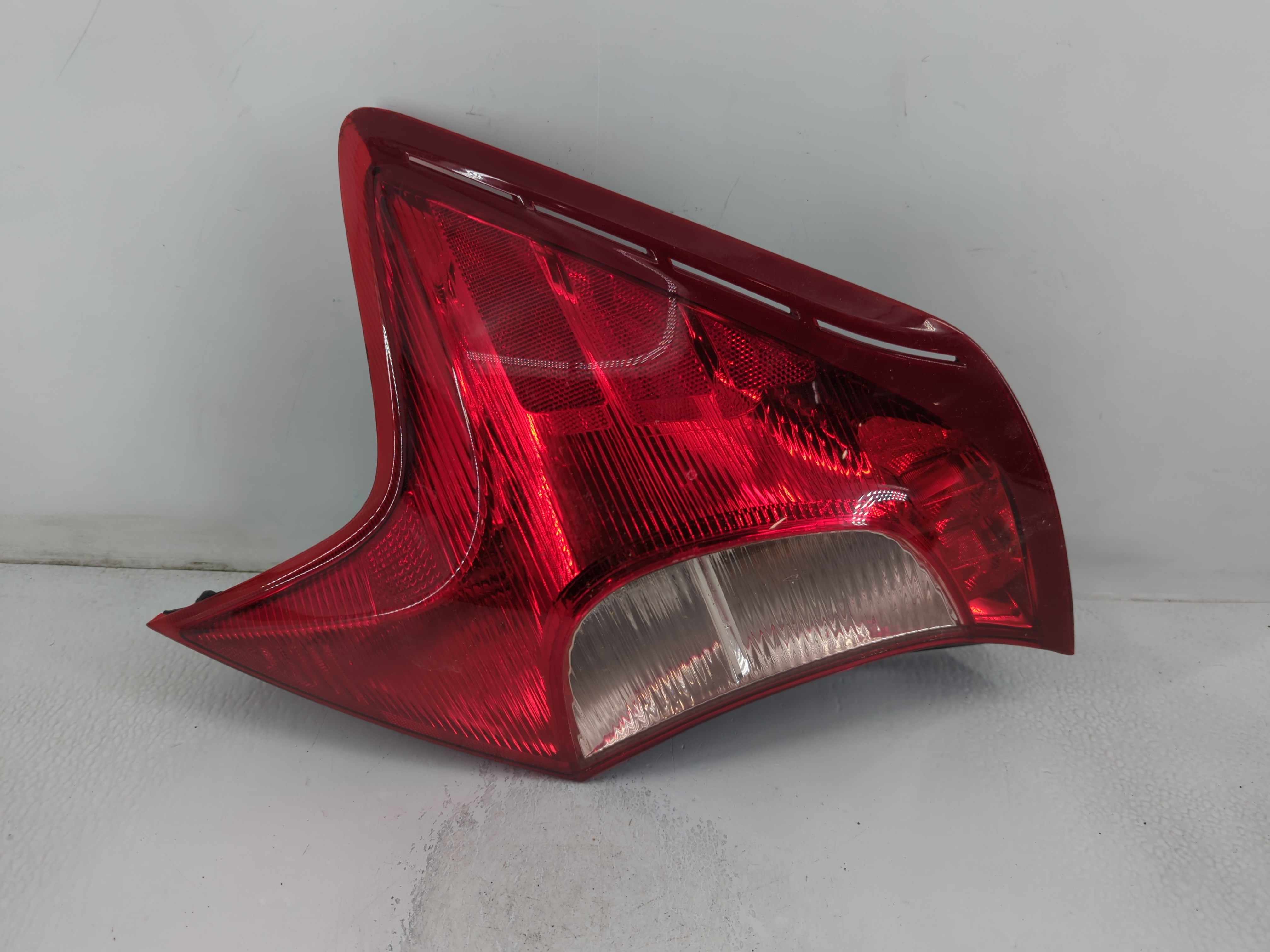 Picture of Nissan Versa Passenger Right Side Tail Light Taillight Oem 785547