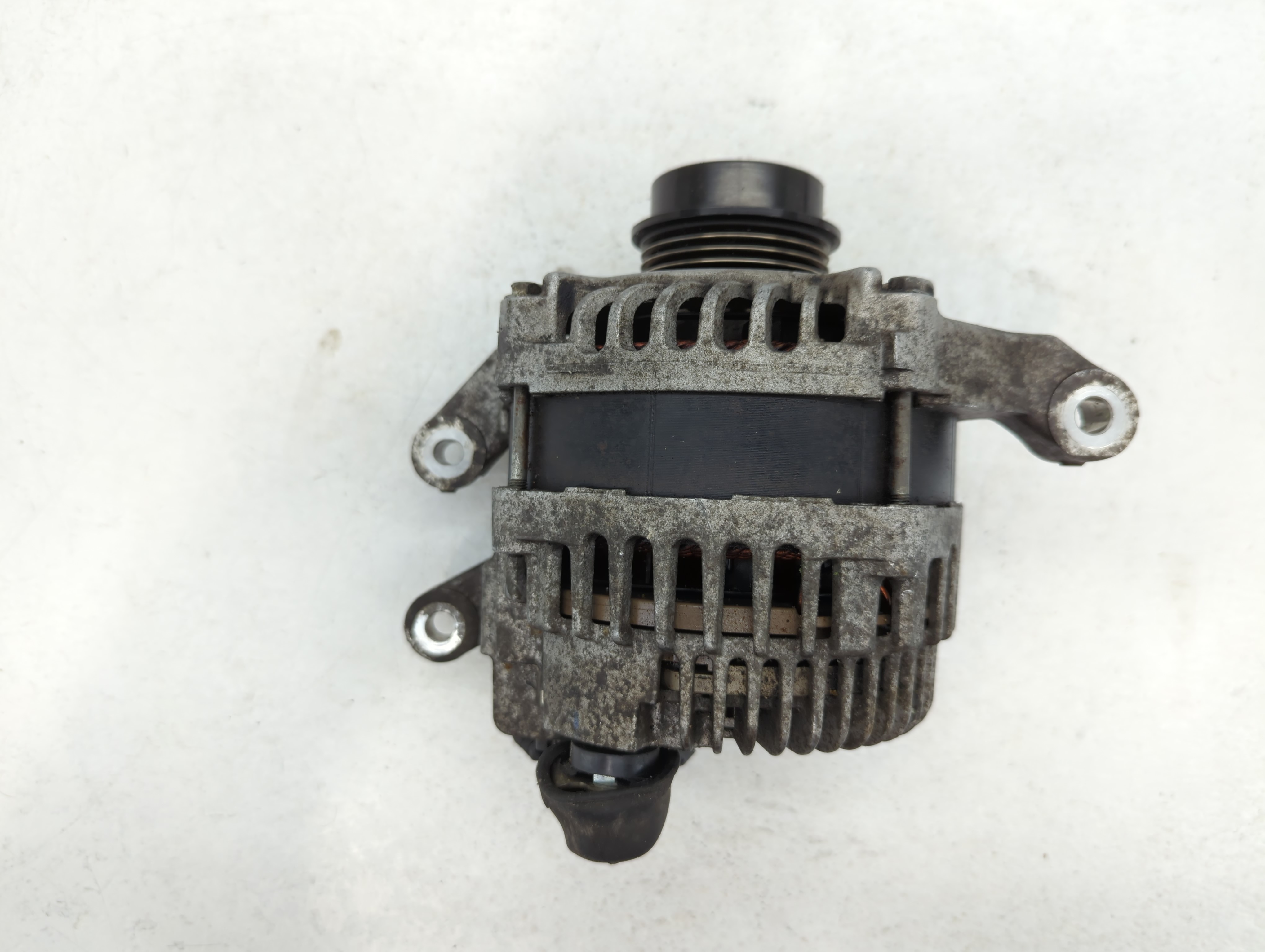 Picture of 2013-2019 Ford Escape Alternator Generator Charging Assembly Engine Oem 785631