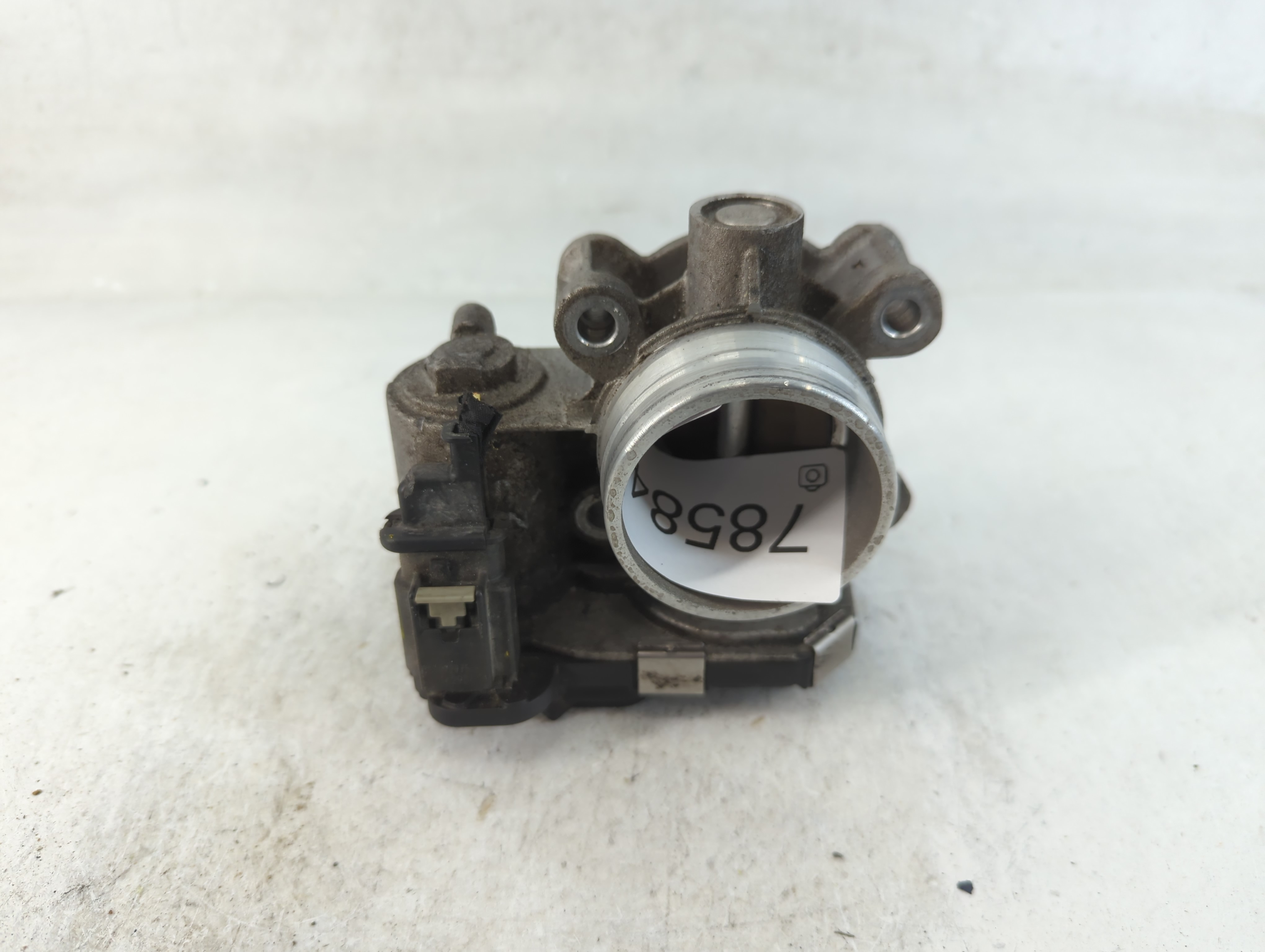 Picture of 2016-2021 Chevrolet Malibu Throttle Body 785848