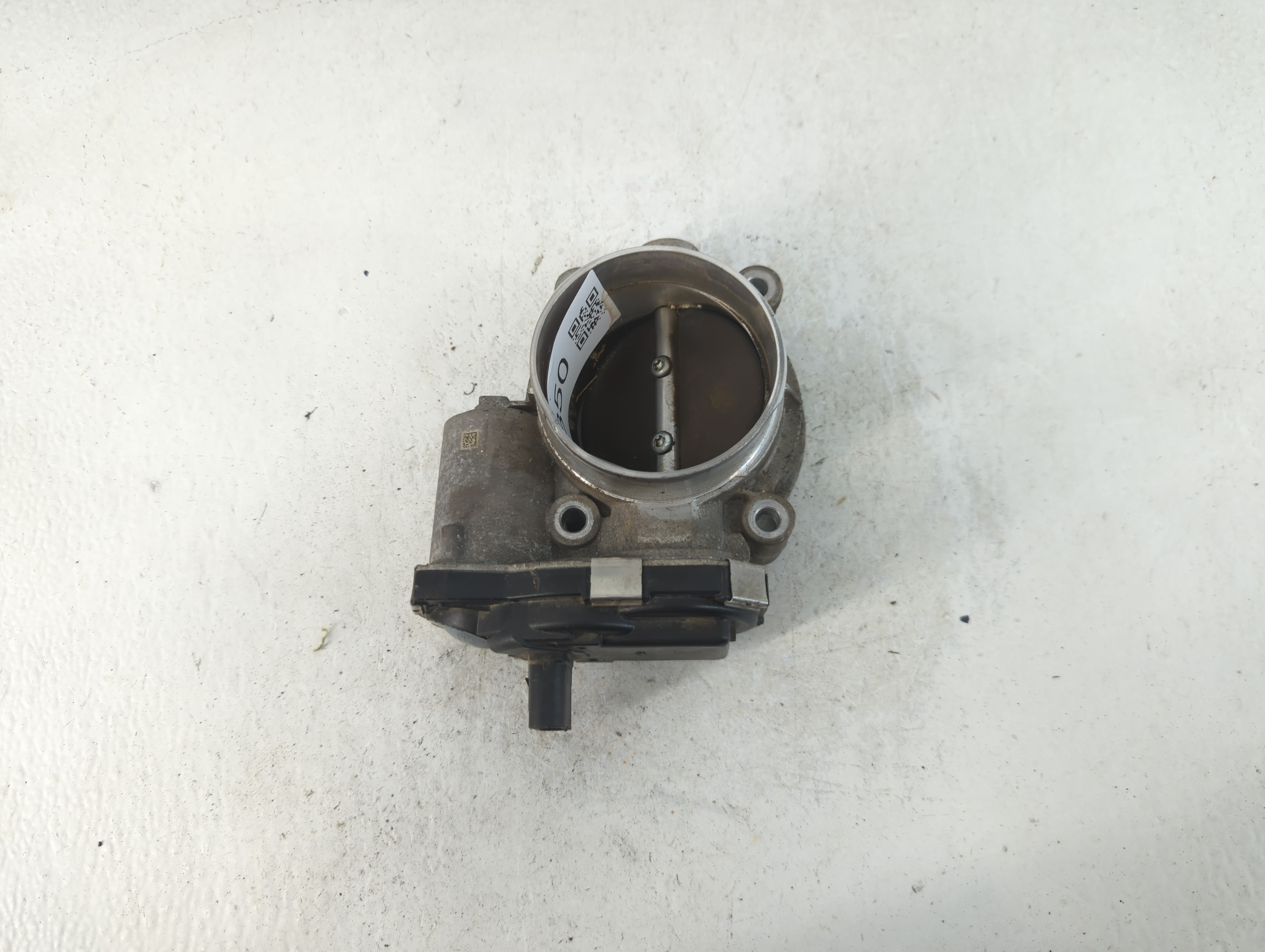 2014-2015 Chevrolet Silverado 1500 Throttle Body 785850 - Oemusedautoparts1.com