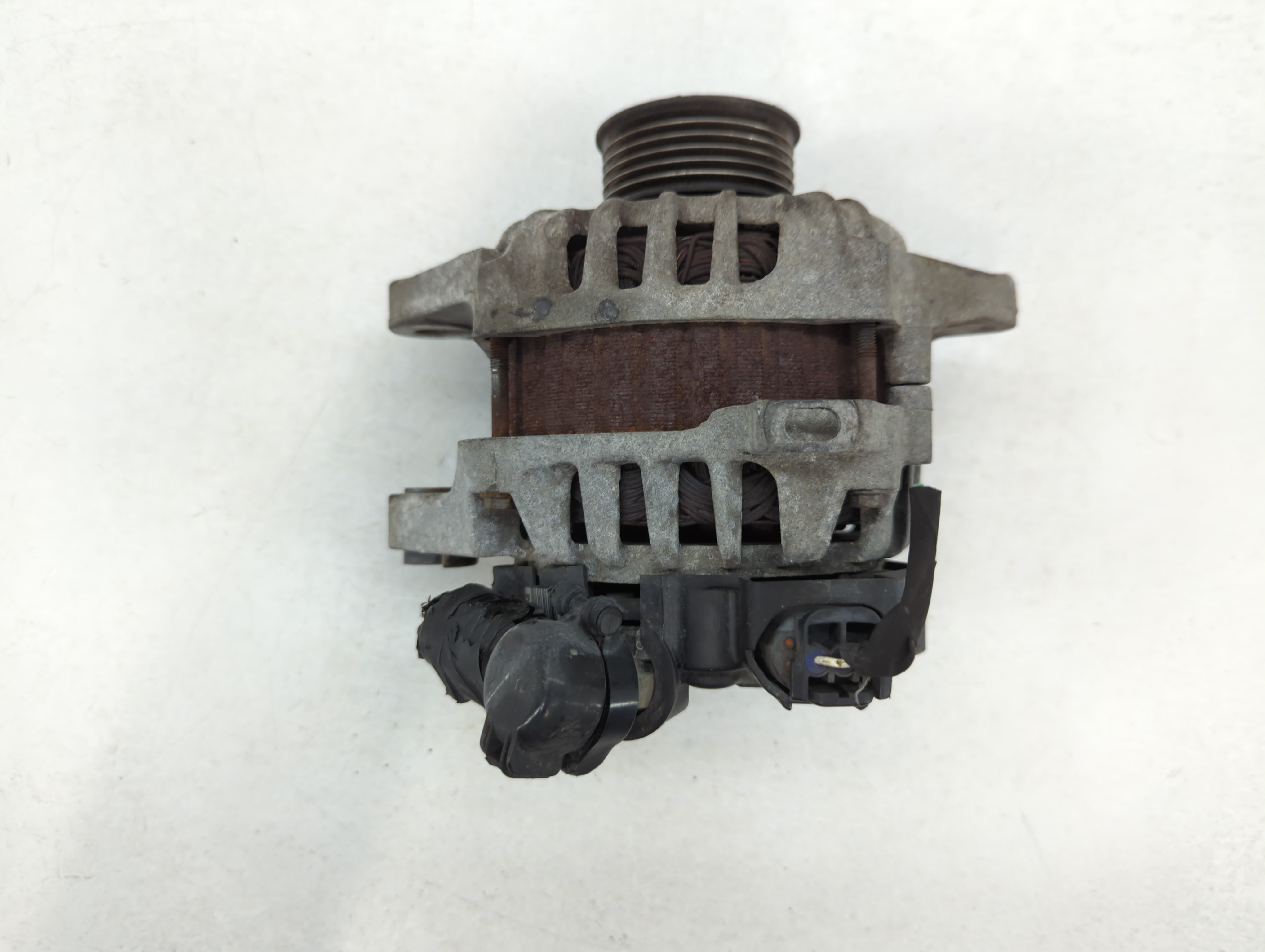 2012 Hyundai Veloster Alternator Generator Charging Assembly Engine Oem 785922 - Oemusedautoparts1.com