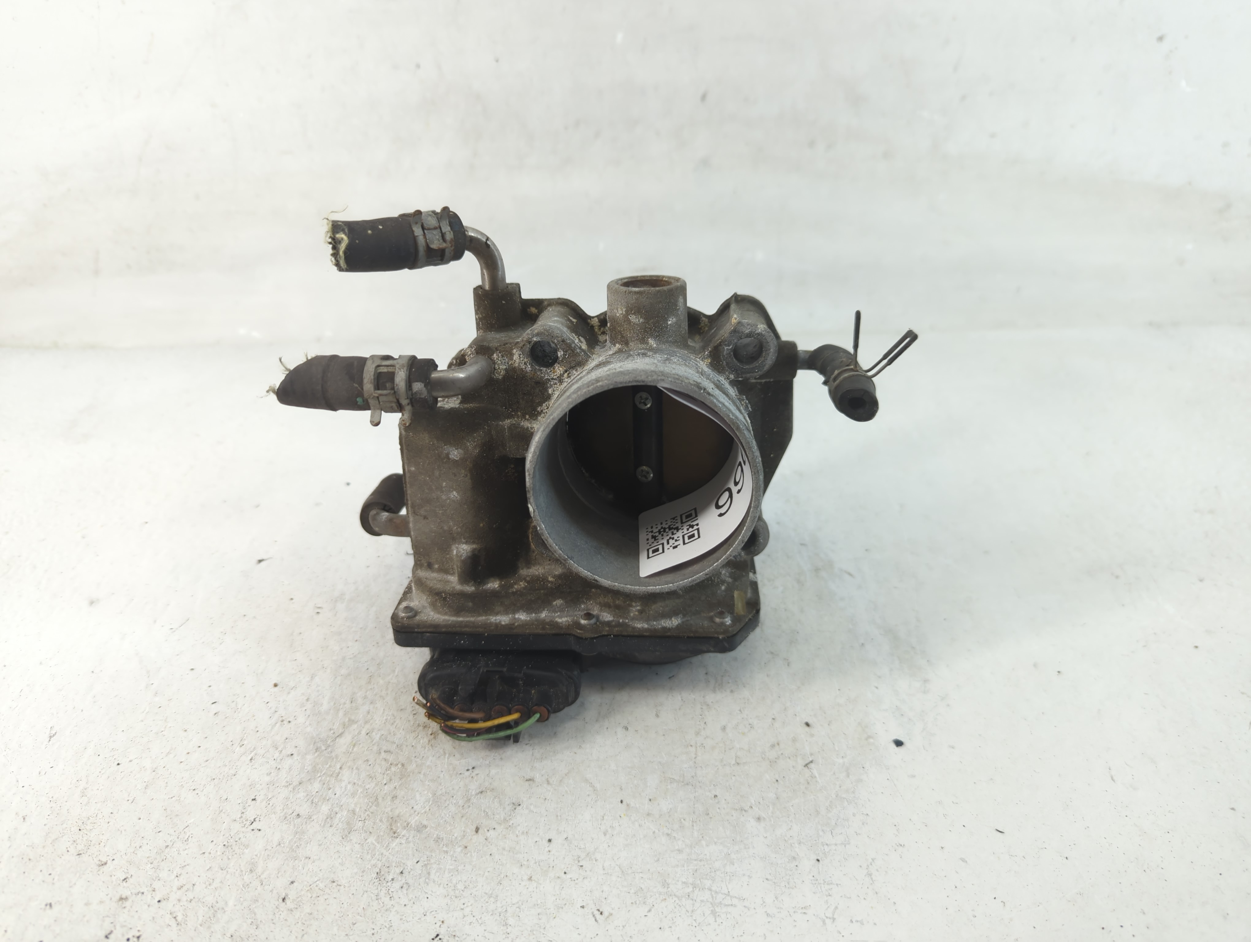 2004-2006 Toyota Camry Throttle Body 785966 - Oemusedautoparts1.com