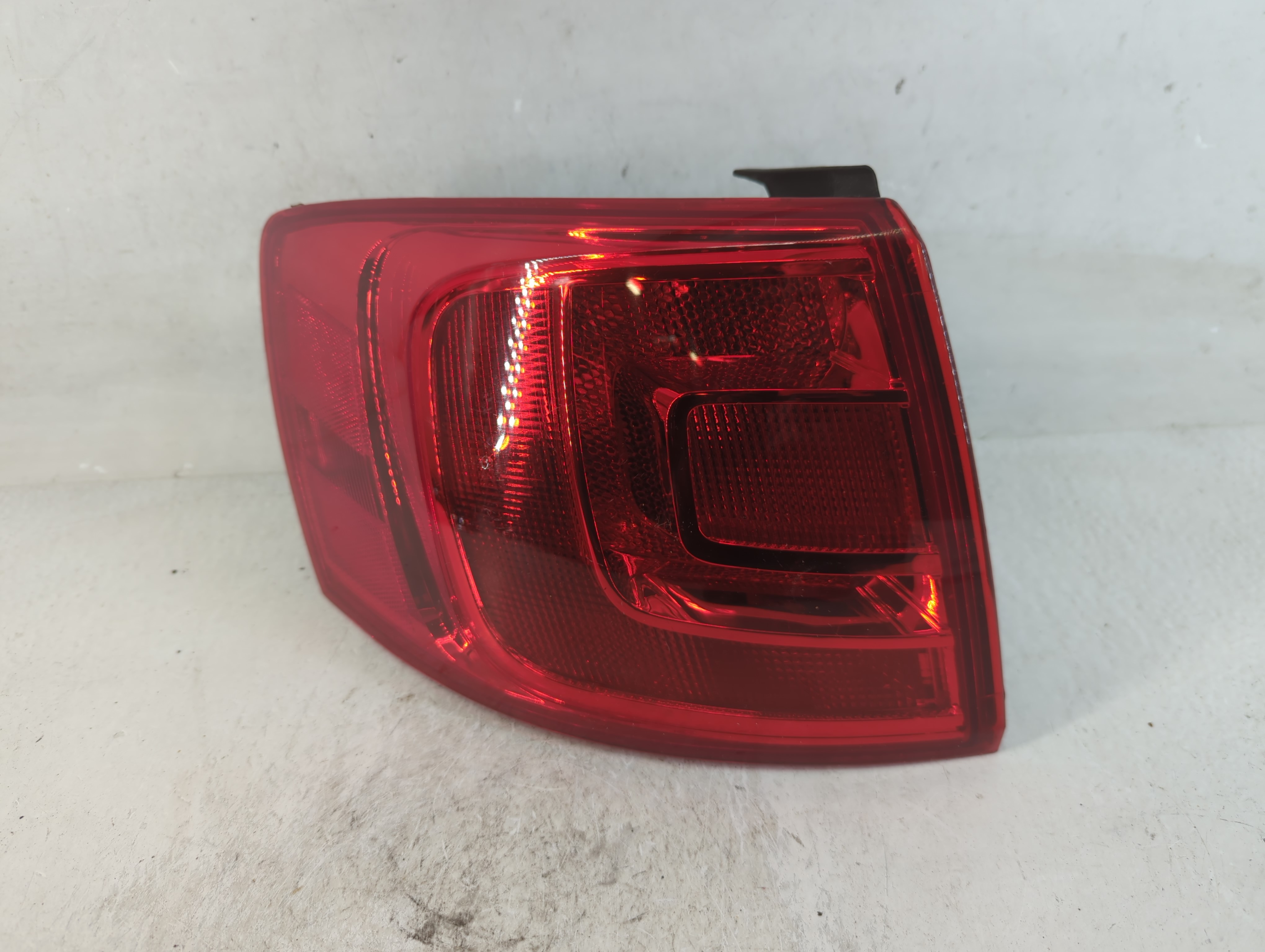 Picture of 2011-2014 Volkswagen Jetta Driver Left Side Tail Light Taillight Oem 785983