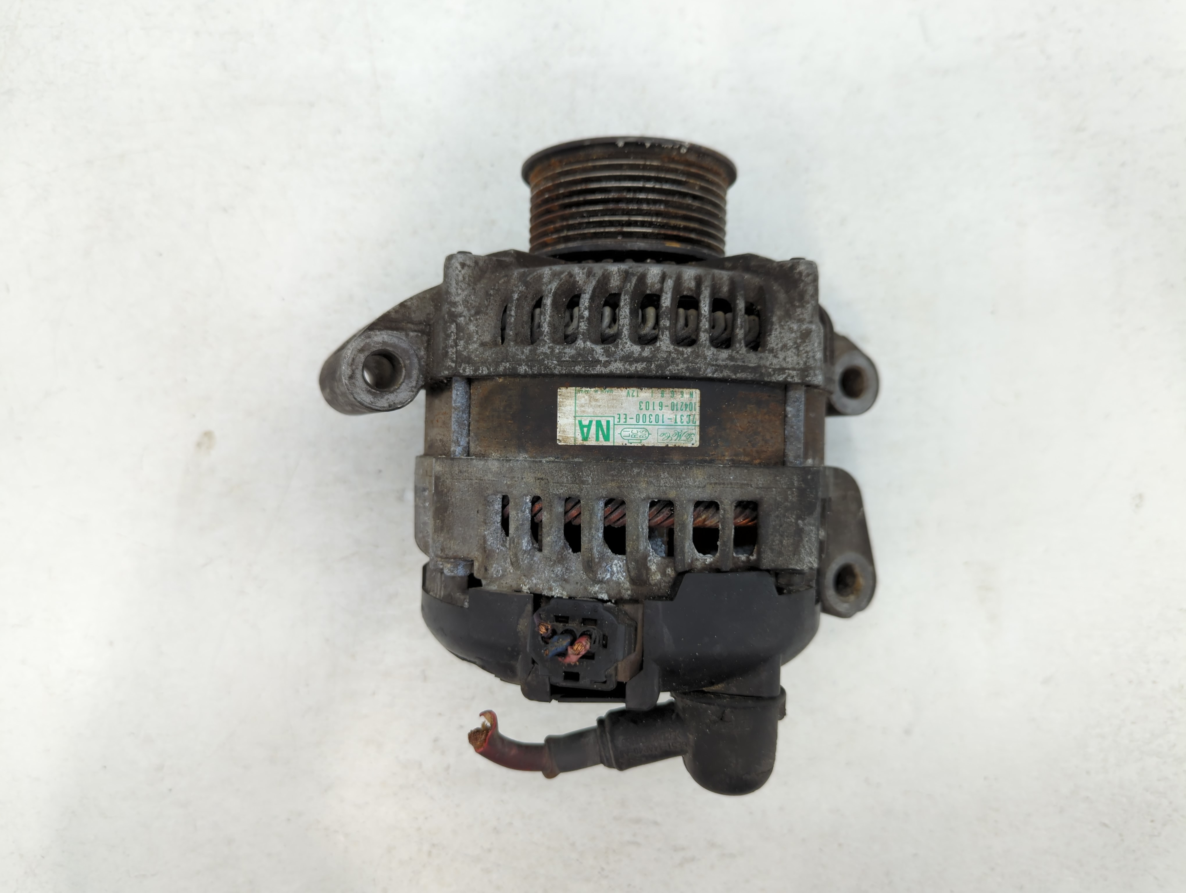 Picture of 2009 Ford F-350 Super Duty Alternator Generator Charging Assembly Engine Oem 786000