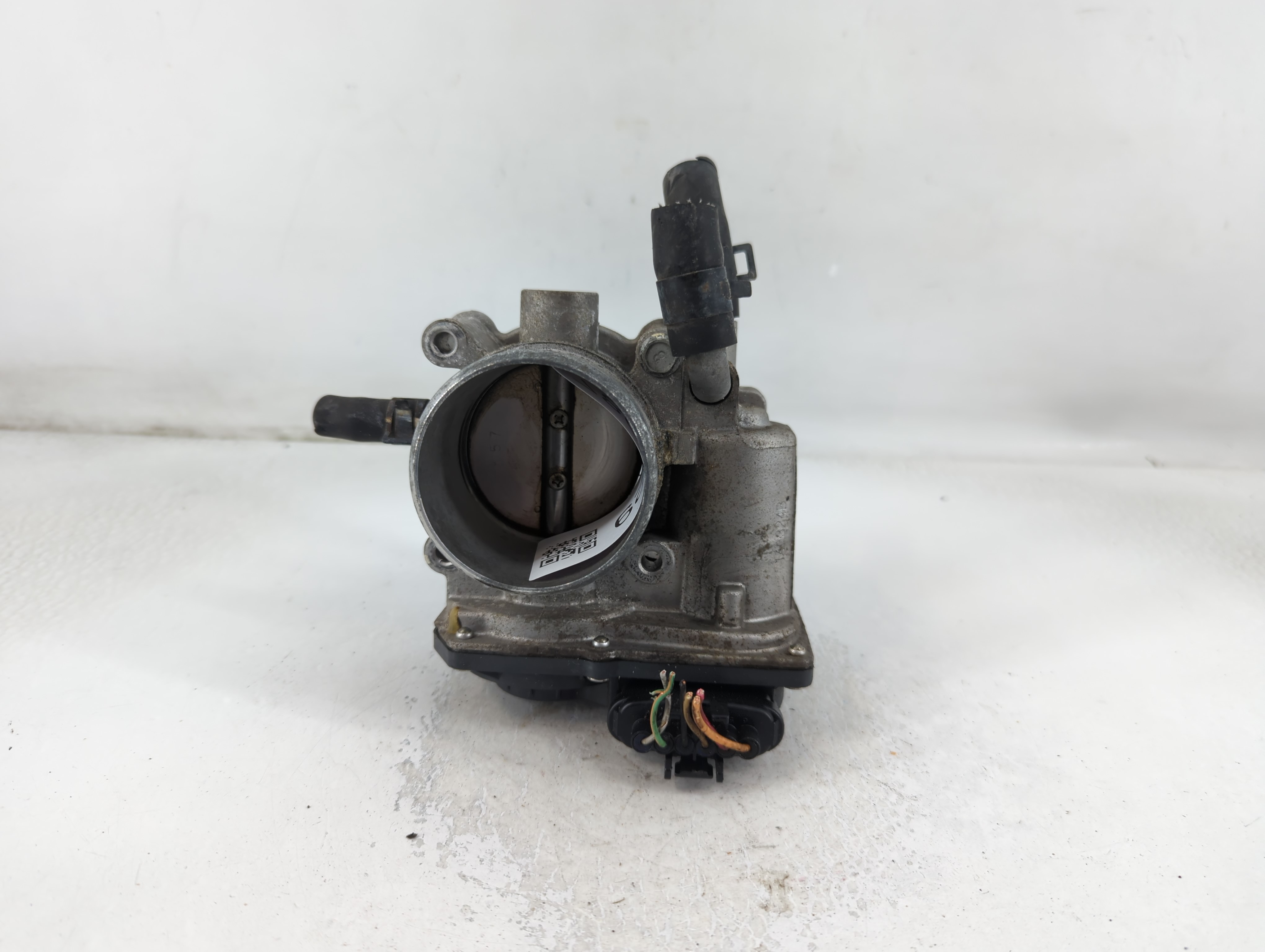 2013-2014 Hyundai Veloster Throttle Body 786029 - Oemusedautoparts1.com