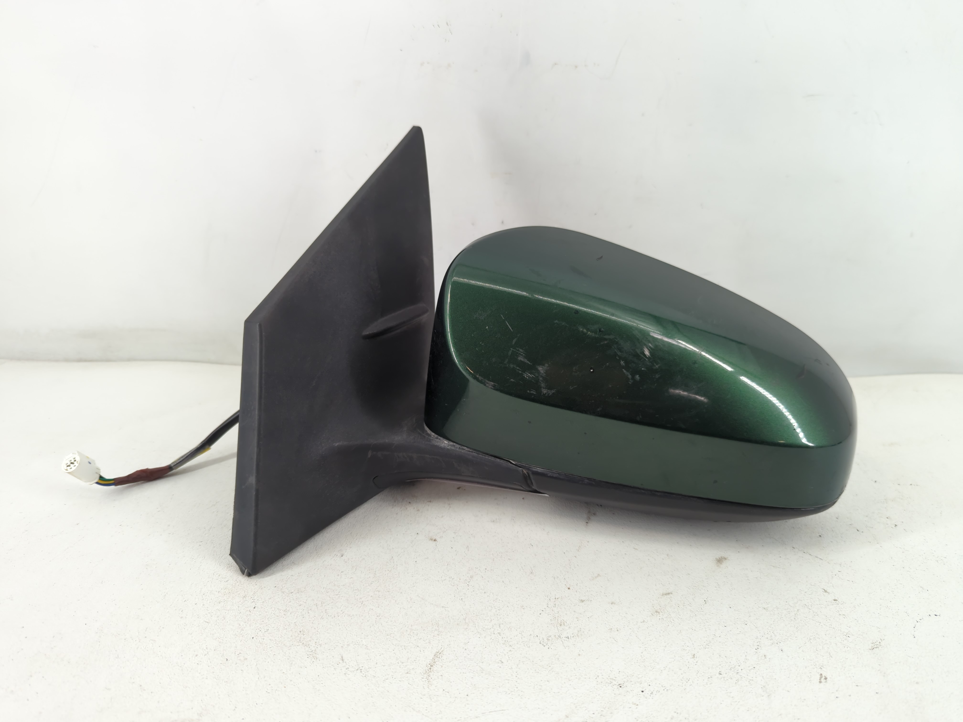 2014-2019 Toyota Corolla Passenger Right Side View Power Door Mirror 786092 - Oemusedautoparts1.com