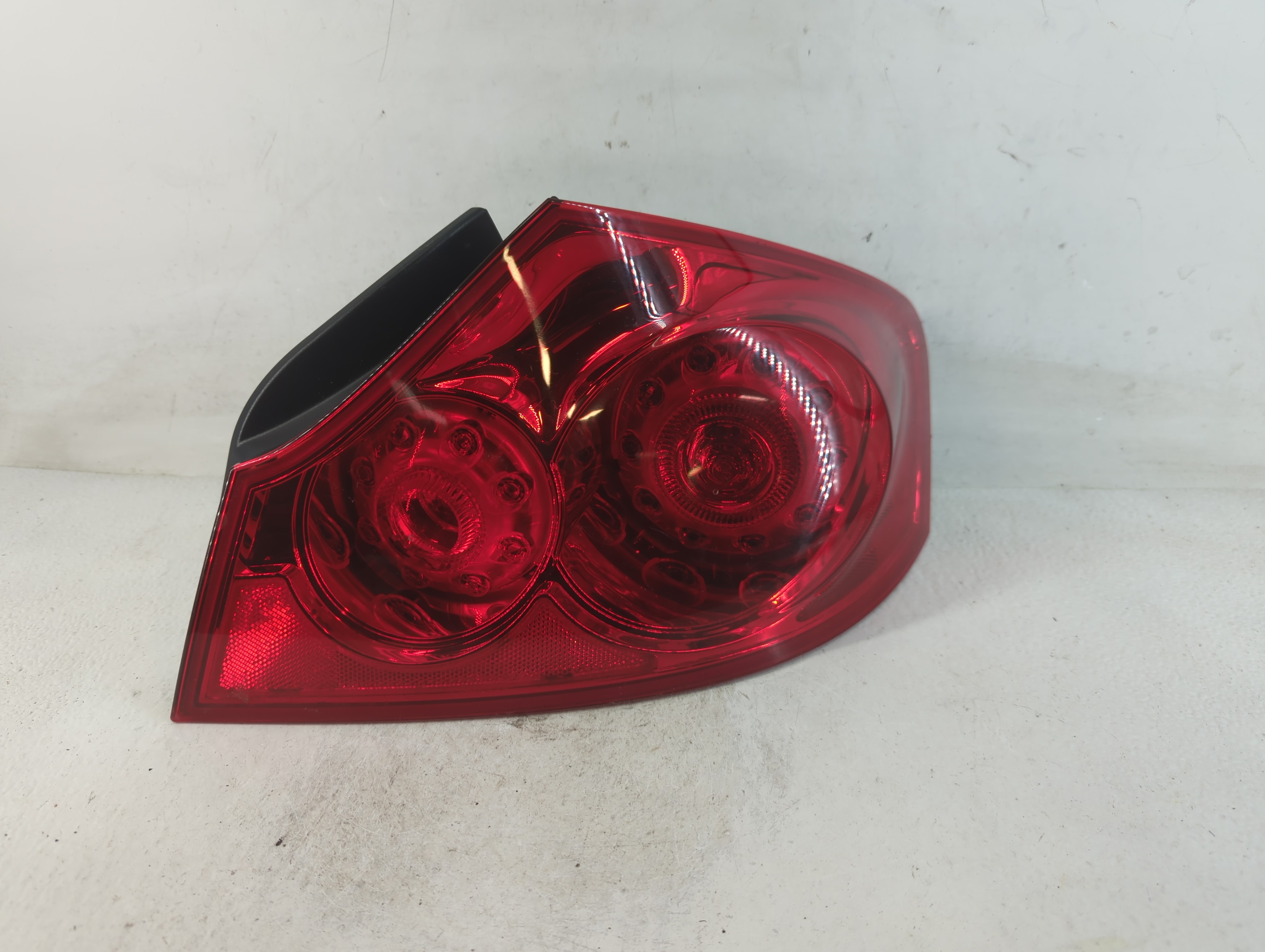 2007-2008 Infiniti G35 Passenger Right Side Tail Light Taillight Oem 786142 - Oemusedautoparts1.com