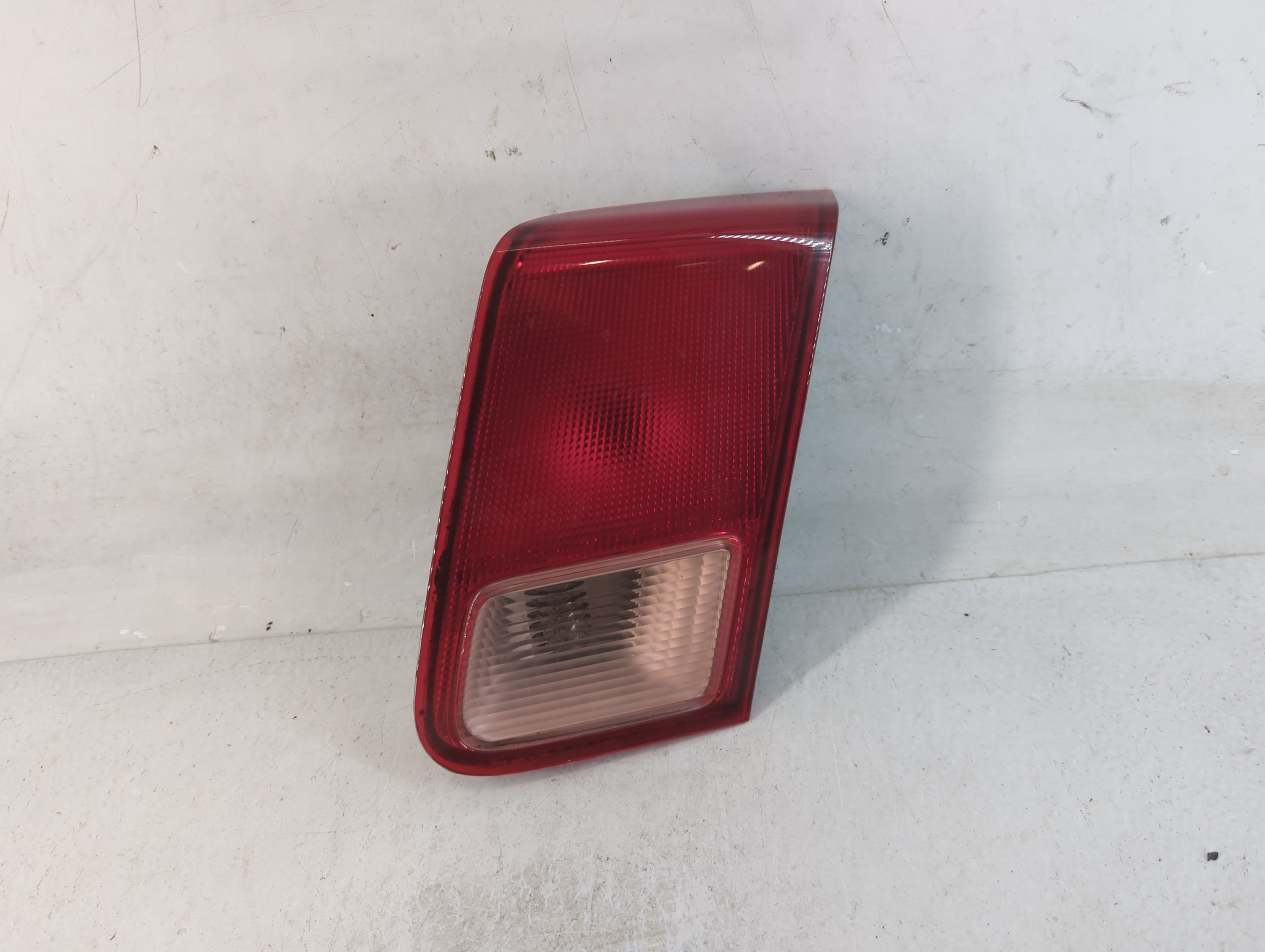2001-2002 Honda Civic Passenger Right Side Tail Light Taillight Oem 786167 - Oemusedautoparts1.com
