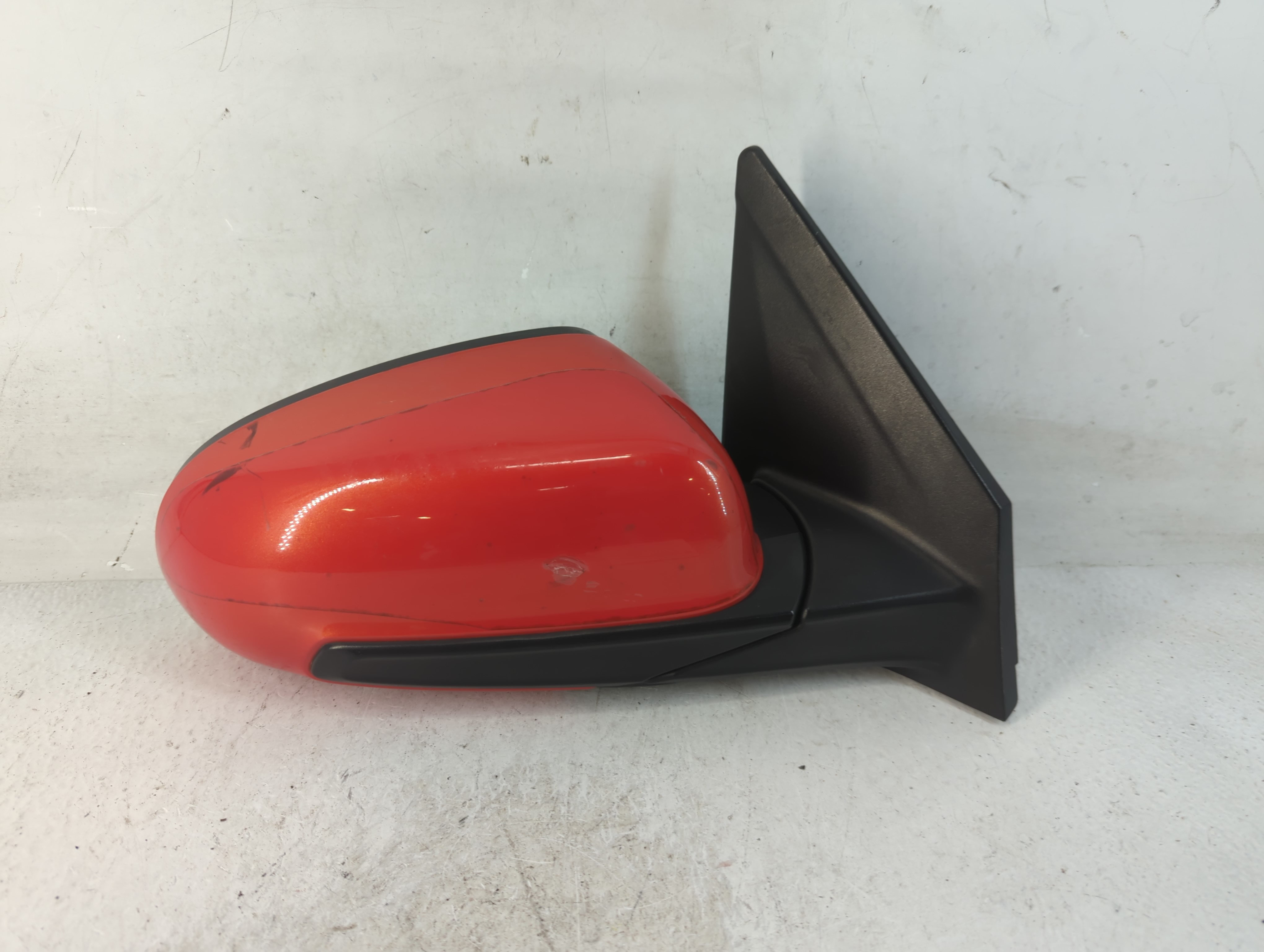2018-2021 Hyundai Kona Passenger Right Side View Power Door Mirror Red 786393 - Oemusedautoparts1.com