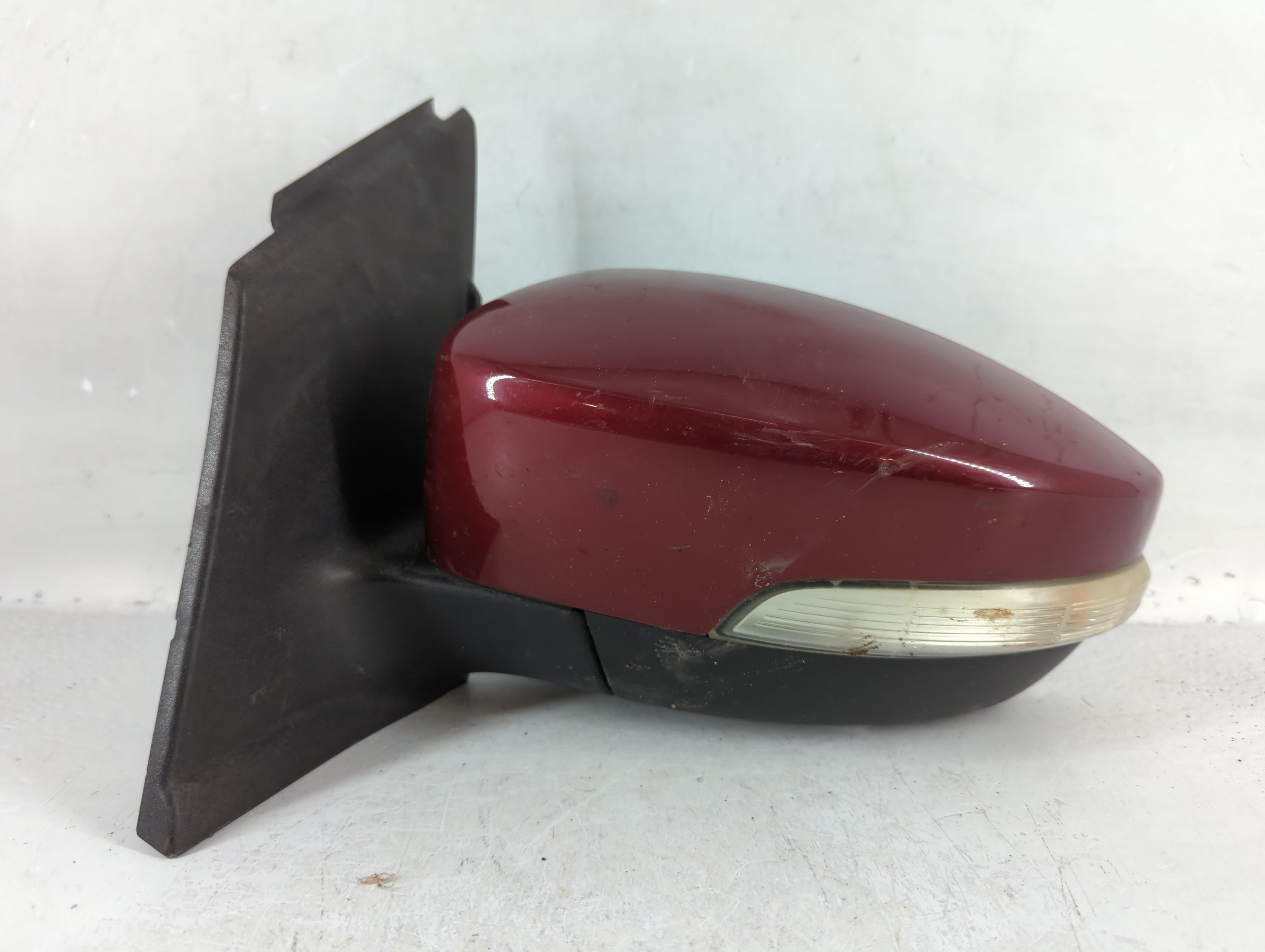 2013-2016 Ford Escape Driver Left Side View Power Door Mirror Red 786532 - Oemusedautoparts1.com