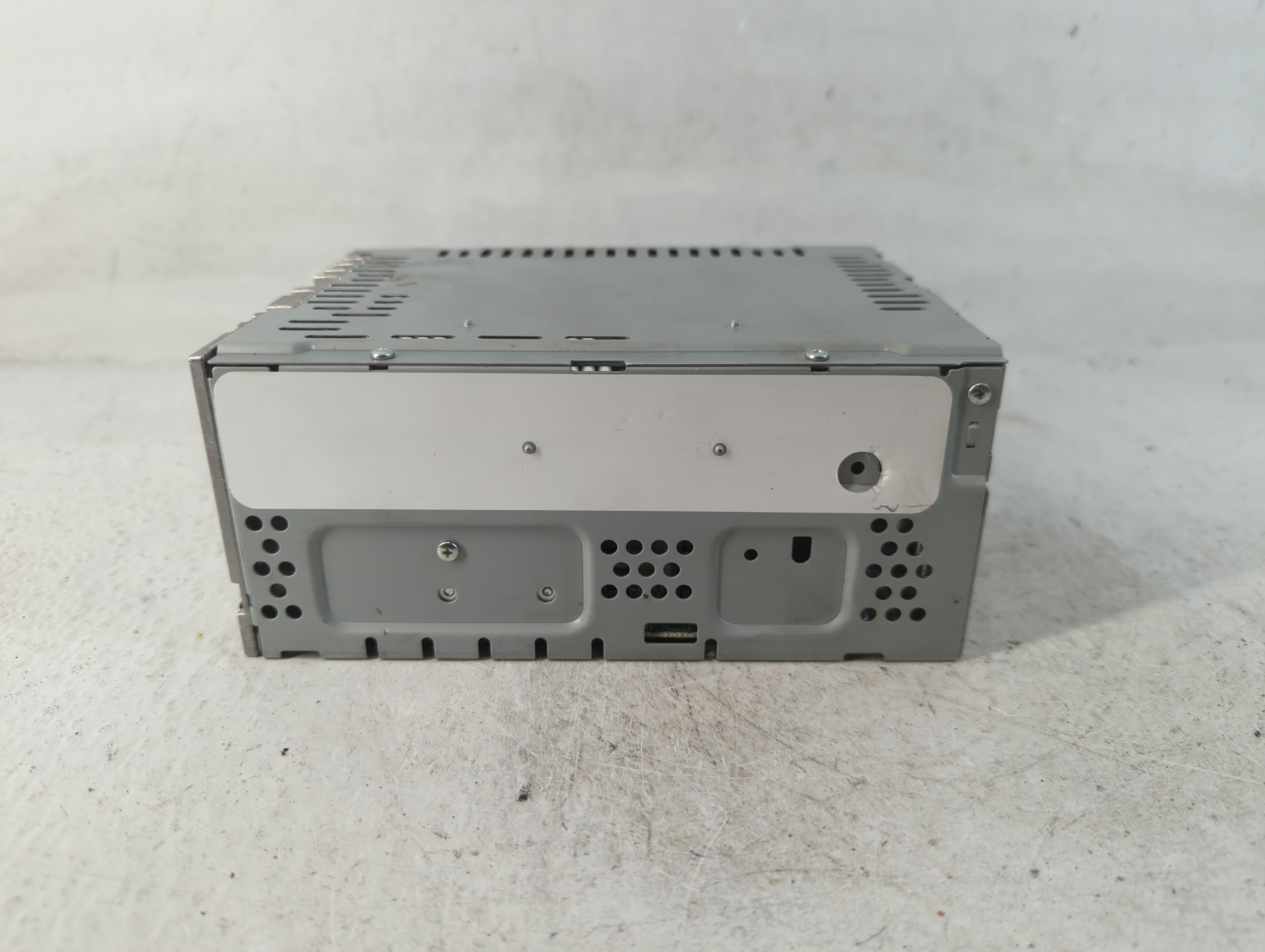 2019-2020 Ford Fusion Am Fm Cd Player Radio Receiver 786536 - Oemusedautoparts1.com