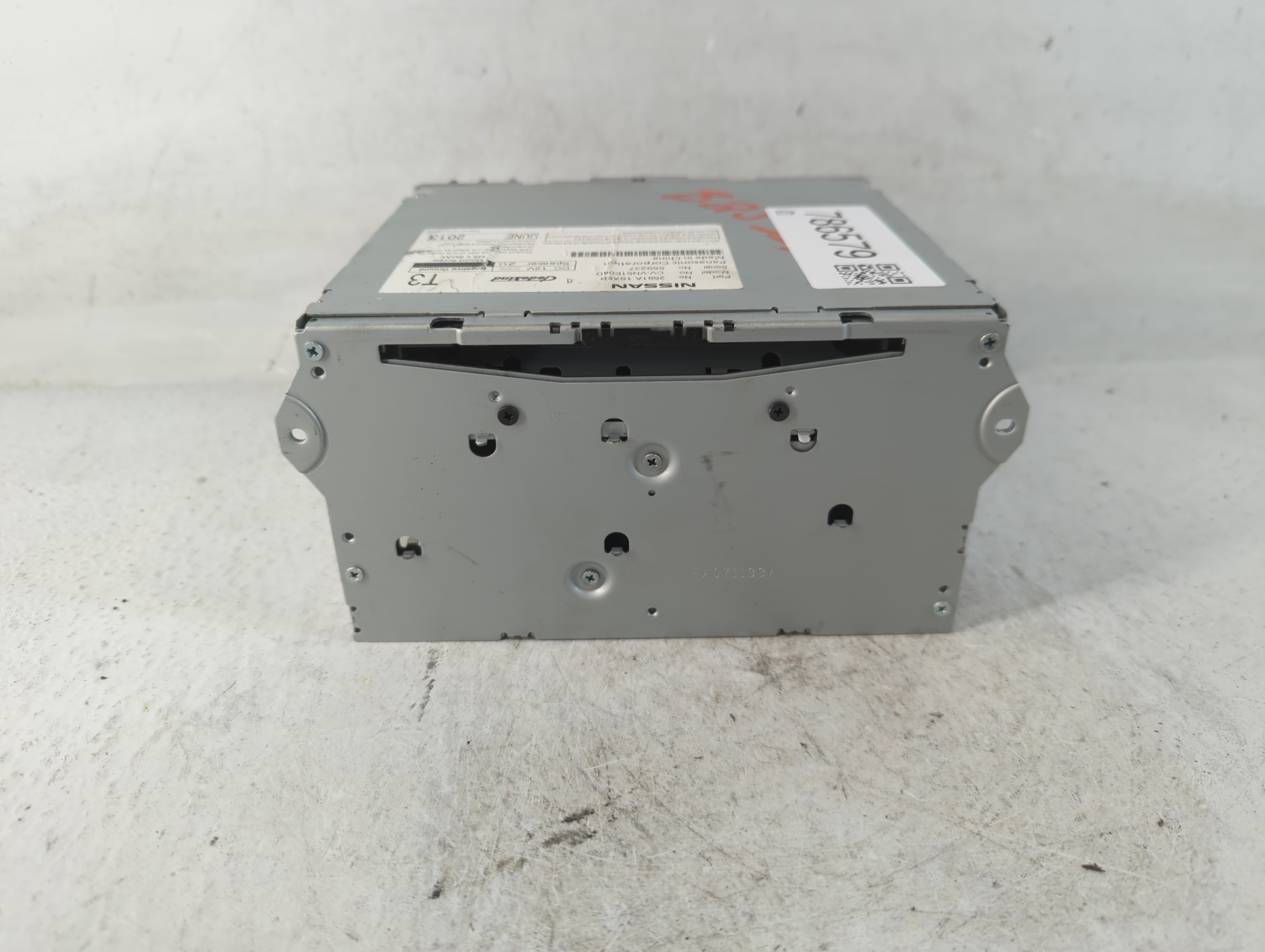 2011-2014 Nissan Murano Am Fm Cd Player Radio Receiver 786579 - Oemusedautoparts1.com