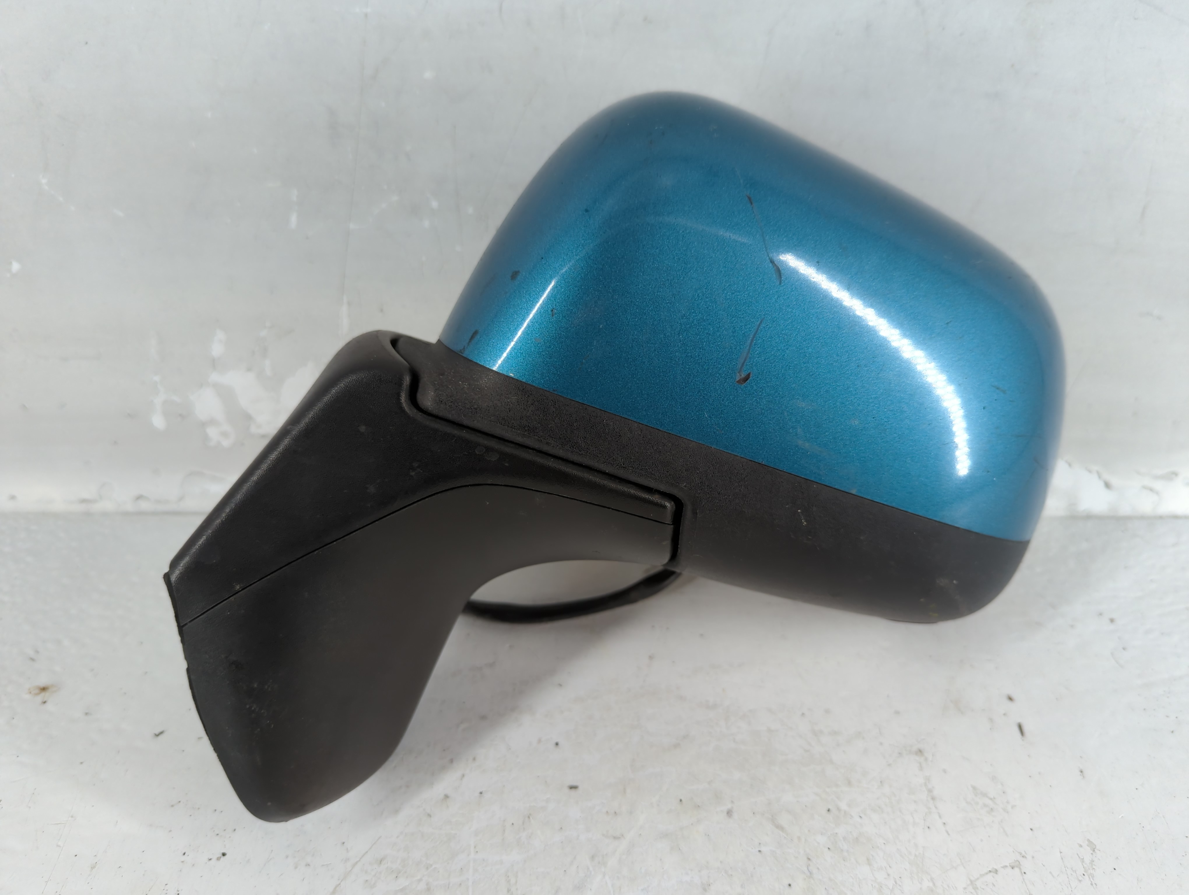 Nissan Versa Passenger Right Side View Power Door Mirror Blue 786590 - Oemusedautoparts1.com