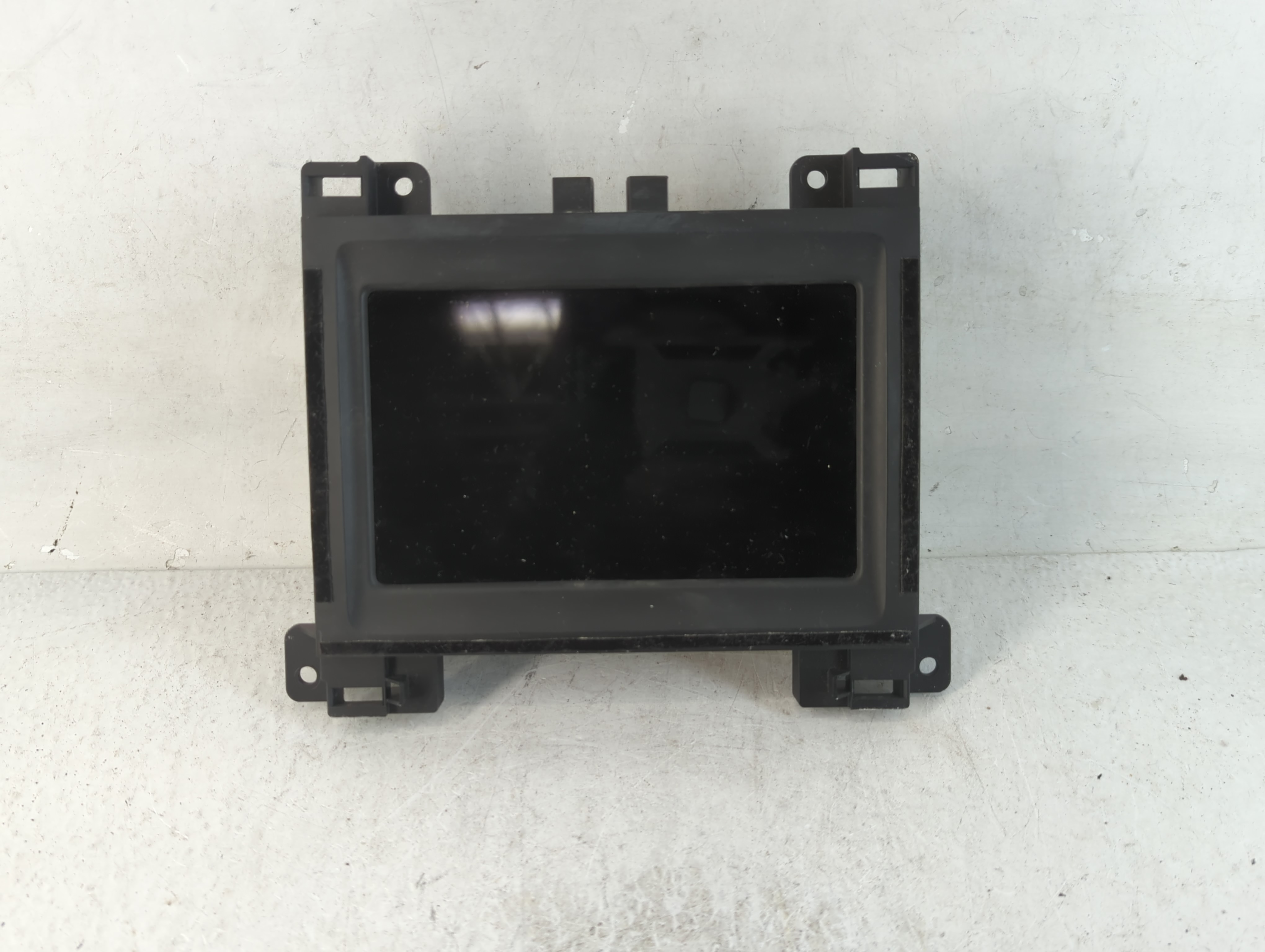 Picture of 2006-2007 Dodge Charger Am Fm Cd Player Radio Receiver 786795