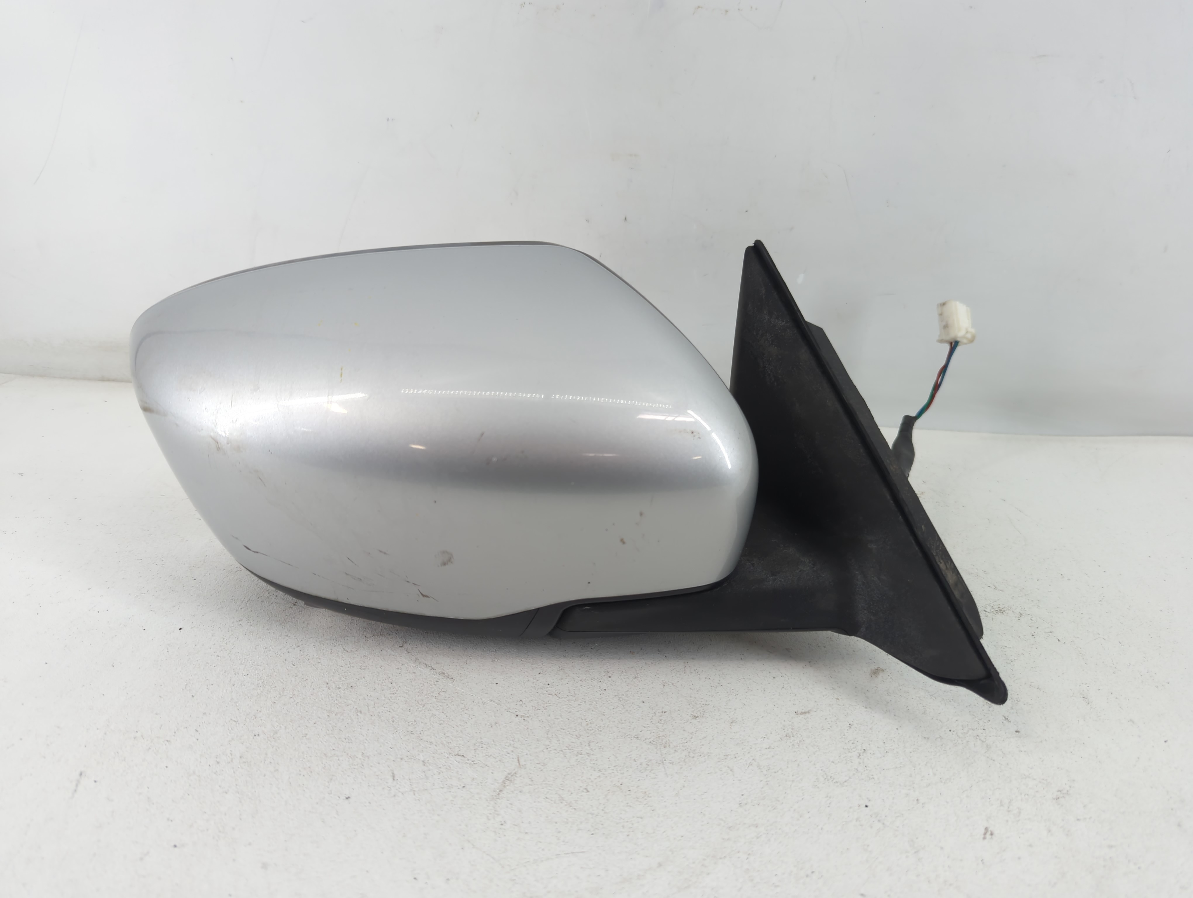 2023 Nissan X-trail Passenger Right Side View Power Door Mirror Silver 786821 - Oemusedautoparts1.com