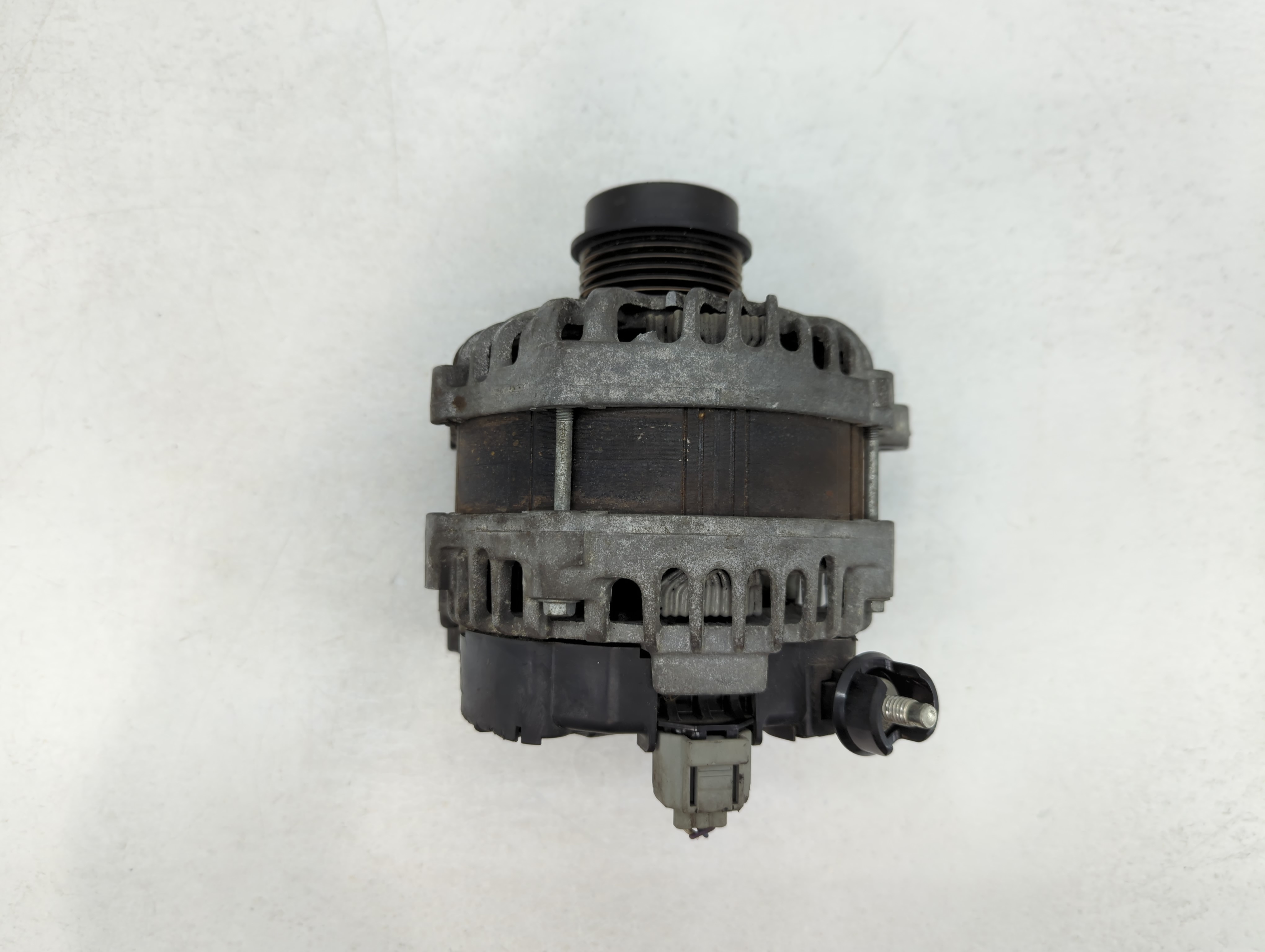 2018 Ford Expedition Alternator Generator Charging Assembly Engine Oem 786863 - Oemusedautoparts1.com