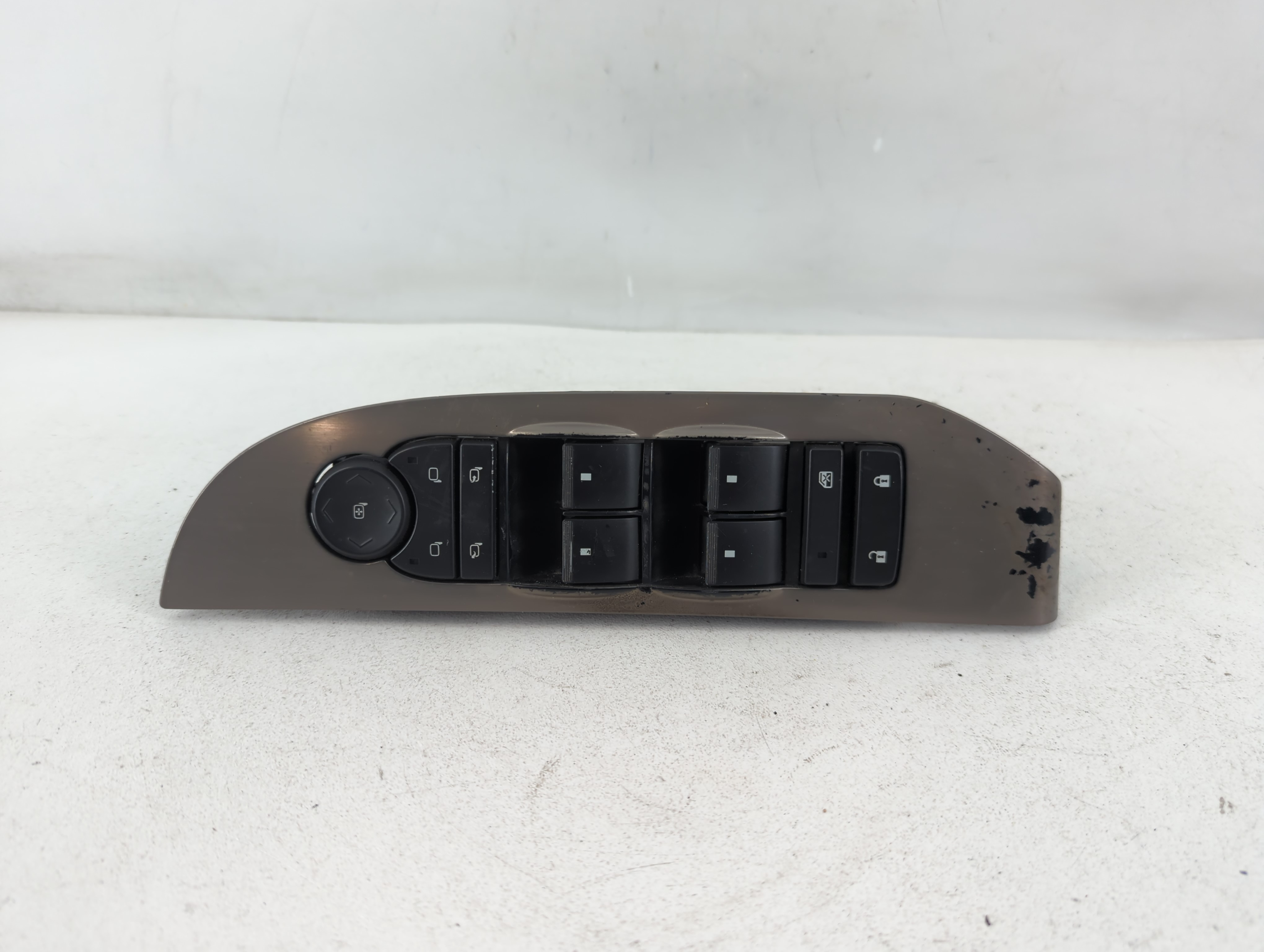 2007-2014 Chevrolet Tahoe Driver Left Door Master Power Window Switch 786866 - Oemusedautoparts1.com