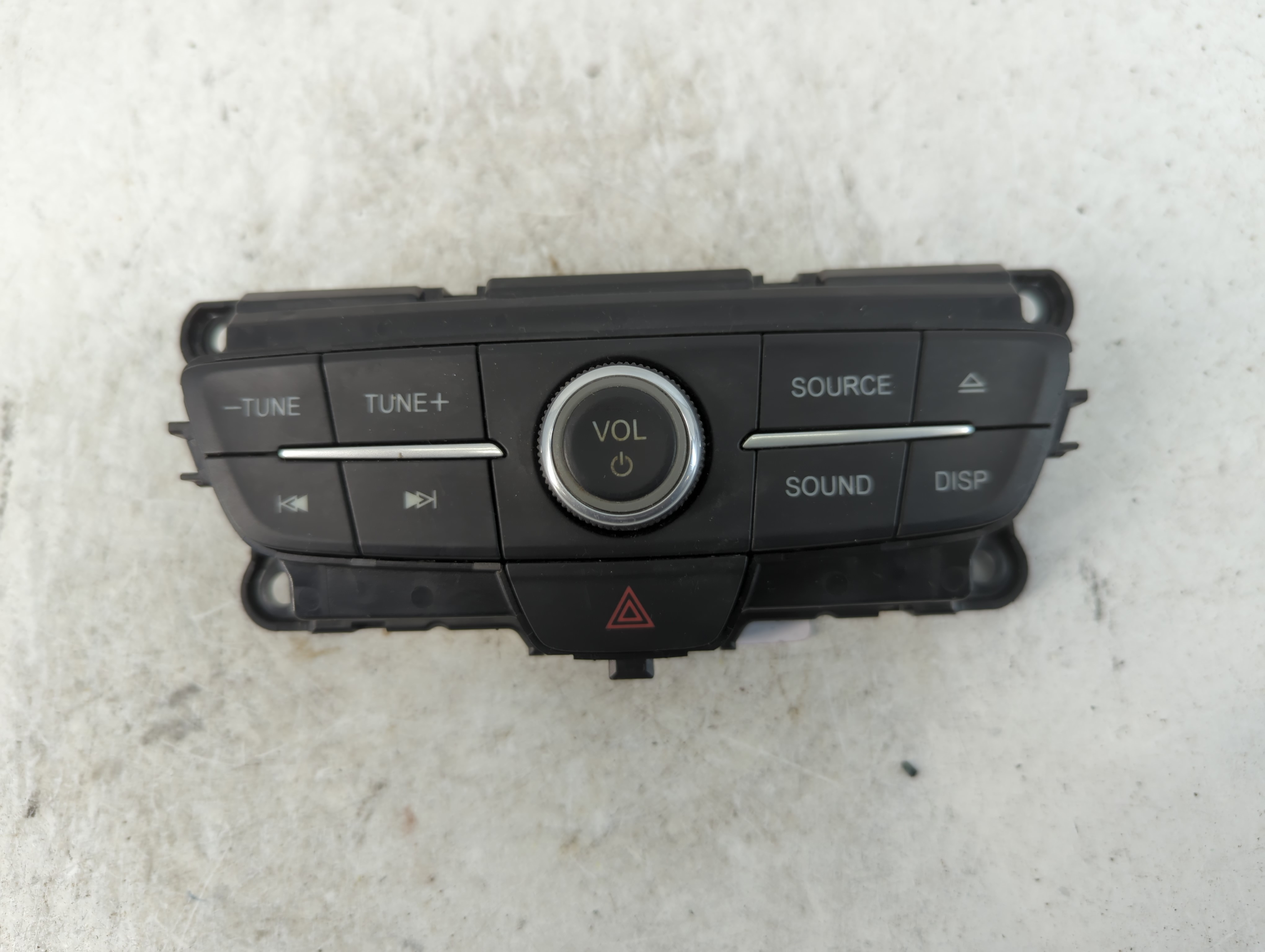 2017-2019 Ford Escape Am Fm Cd Player Radio Receiver 786894 - Oemusedautoparts1.com