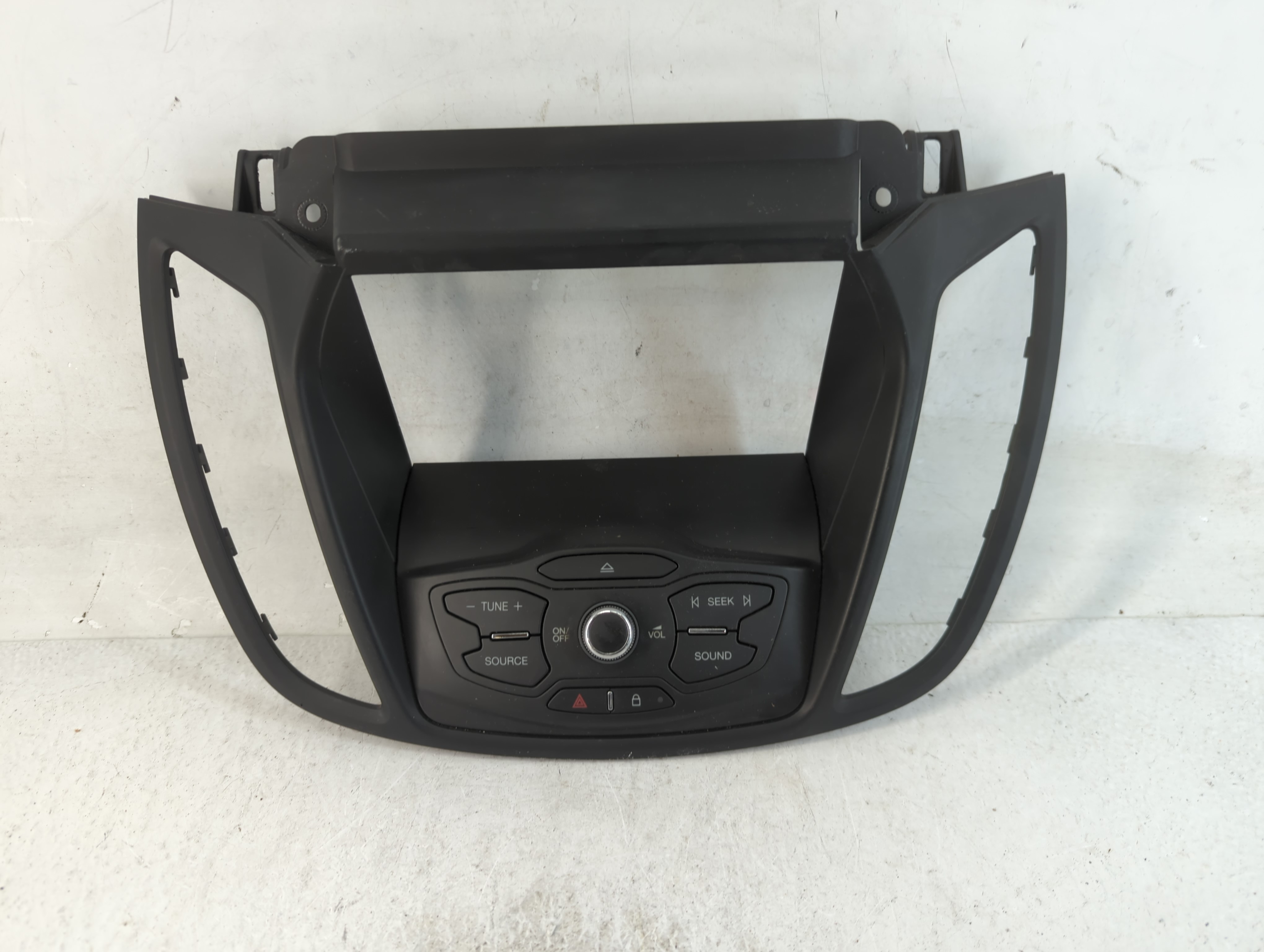 2013-2016 Ford C-max Am Fm Cd Player Radio Receiver 786895 - Oemusedautoparts1.com