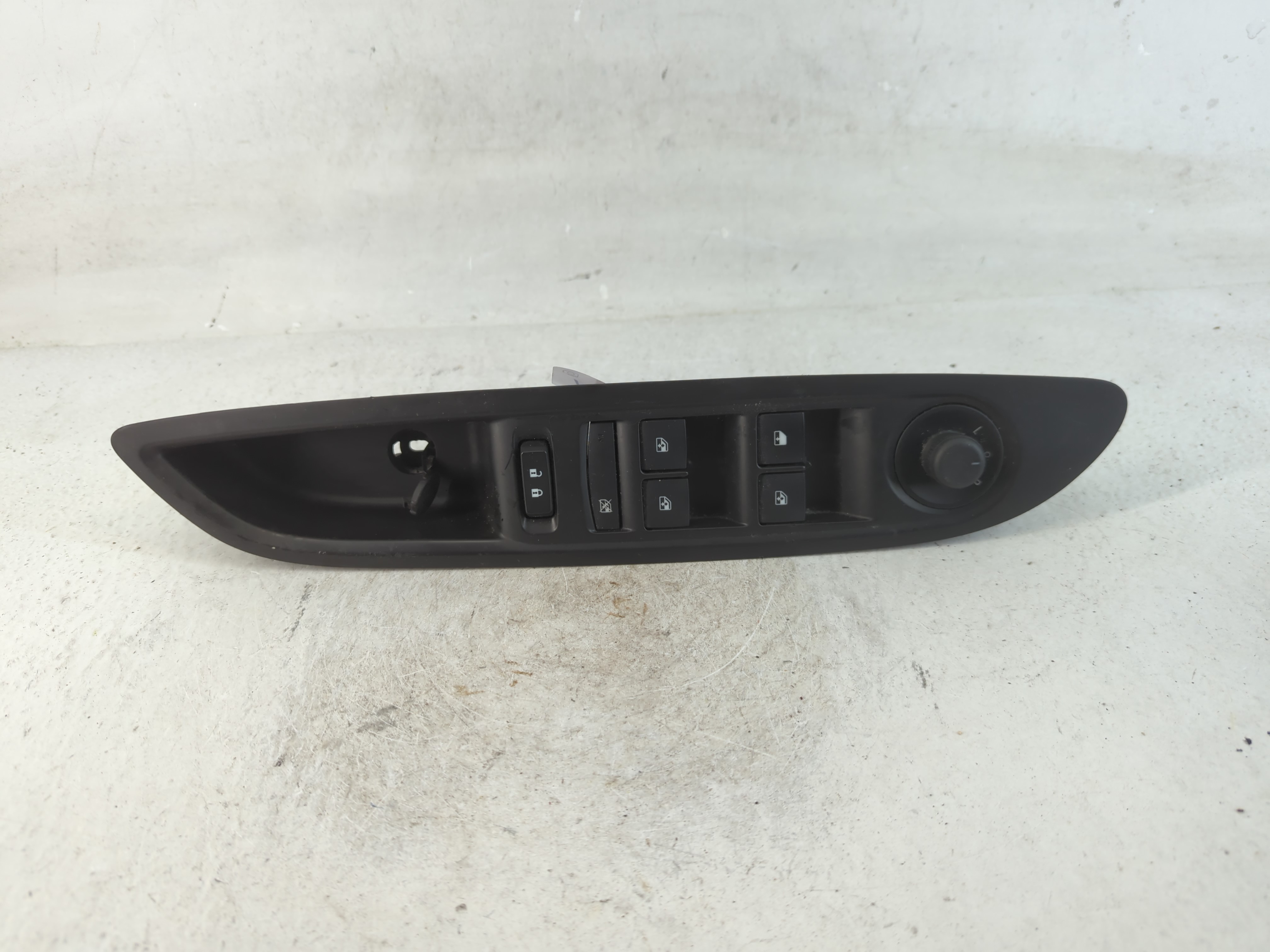 2017-2020 Buick Encore Driver Left Door Master Power Window Switch 786944 - Oemusedautoparts1.com