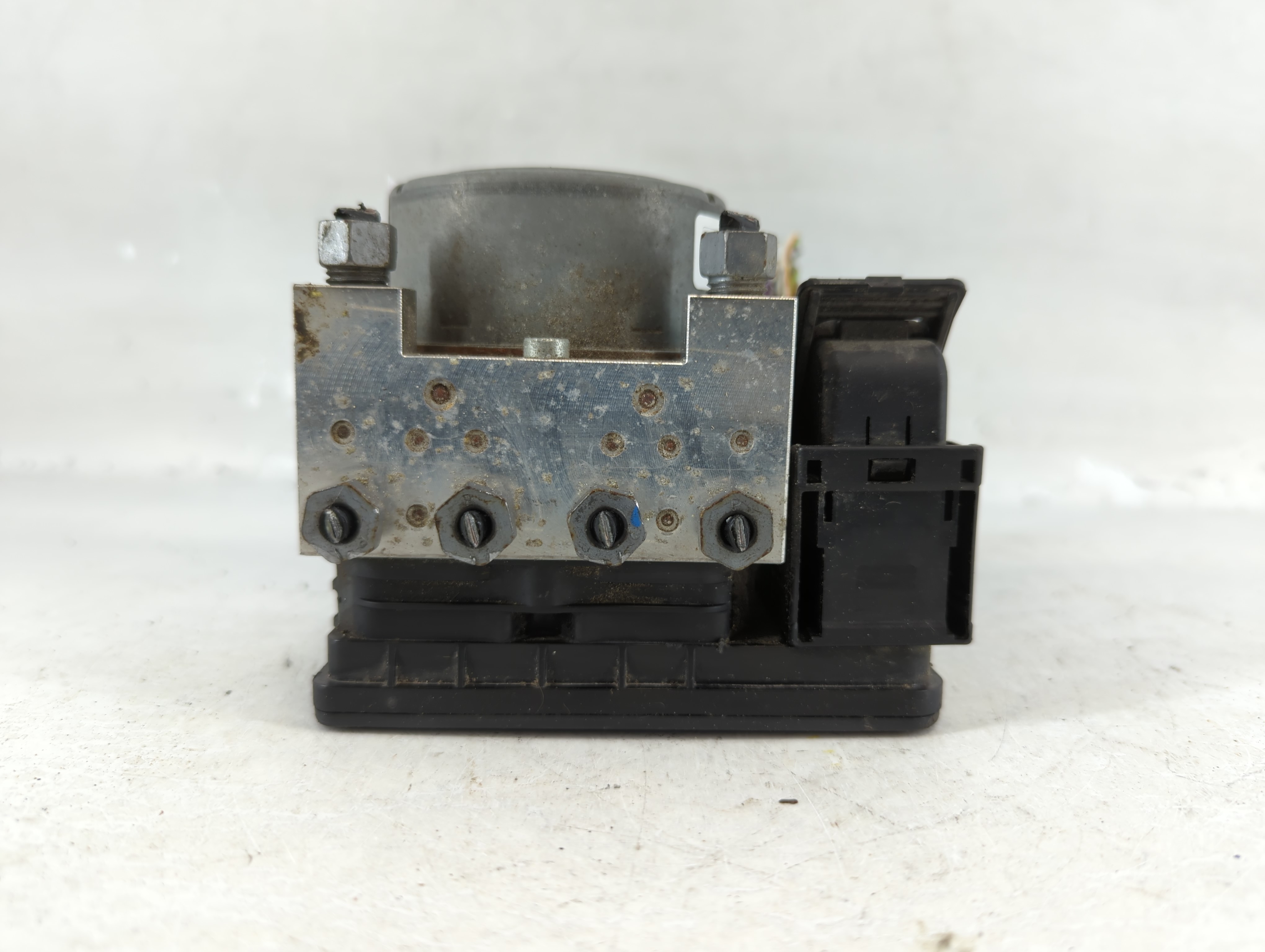 2013-2013 Lincoln Mkz Abs Pump Control Module 786955 - Oemusedautoparts1.com