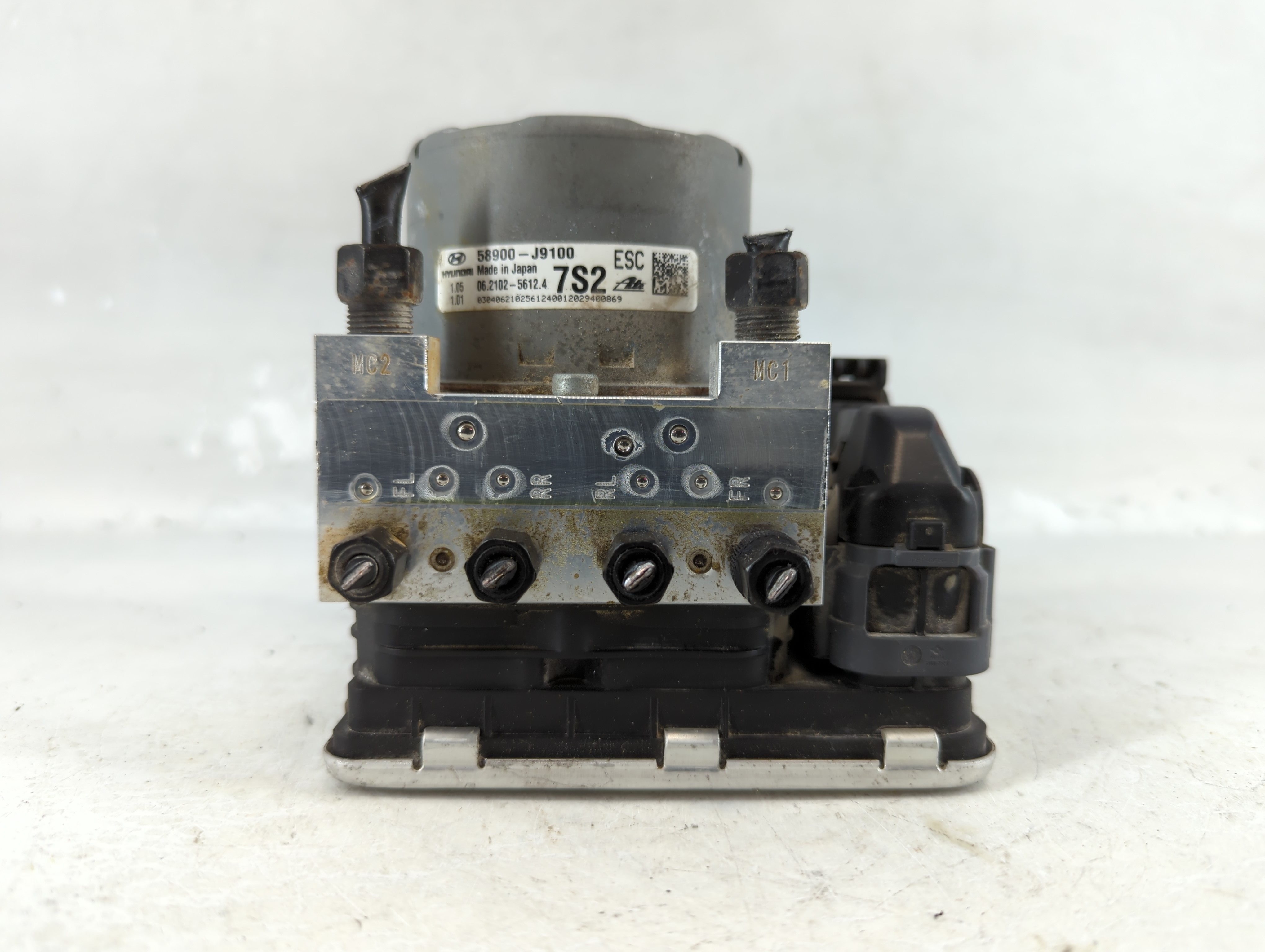 2018-2021 Hyundai Kona Abs Pump Control Module 786961 - Oemusedautoparts1.com
