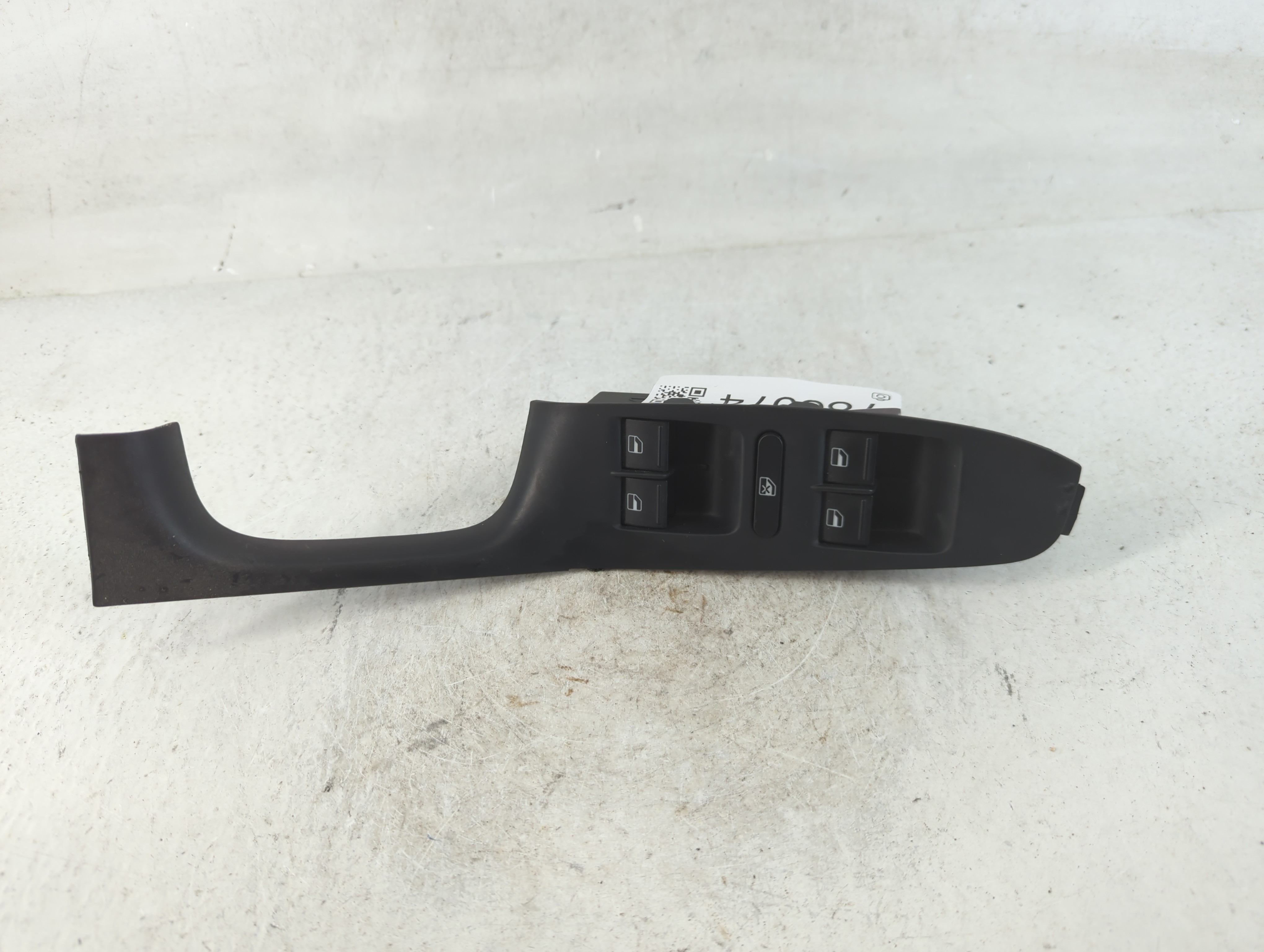 2005-2018 Volkswagen Jetta Driver Left Door Master Power Window Switch 786974 - Oemusedautoparts1.com