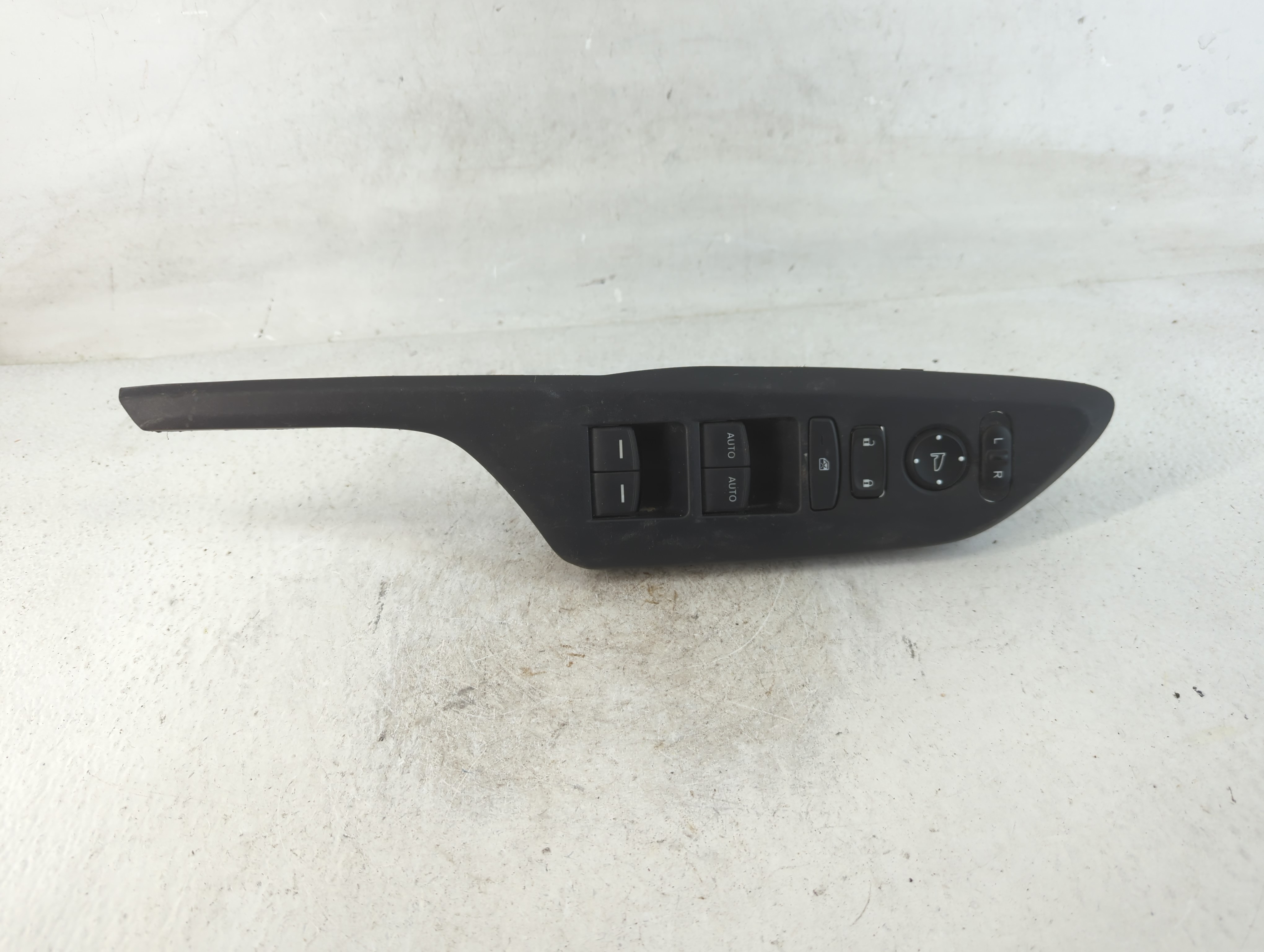 Picture of 2017-2021 Honda Civic Driver Left Door Master Power Window Switch 786975