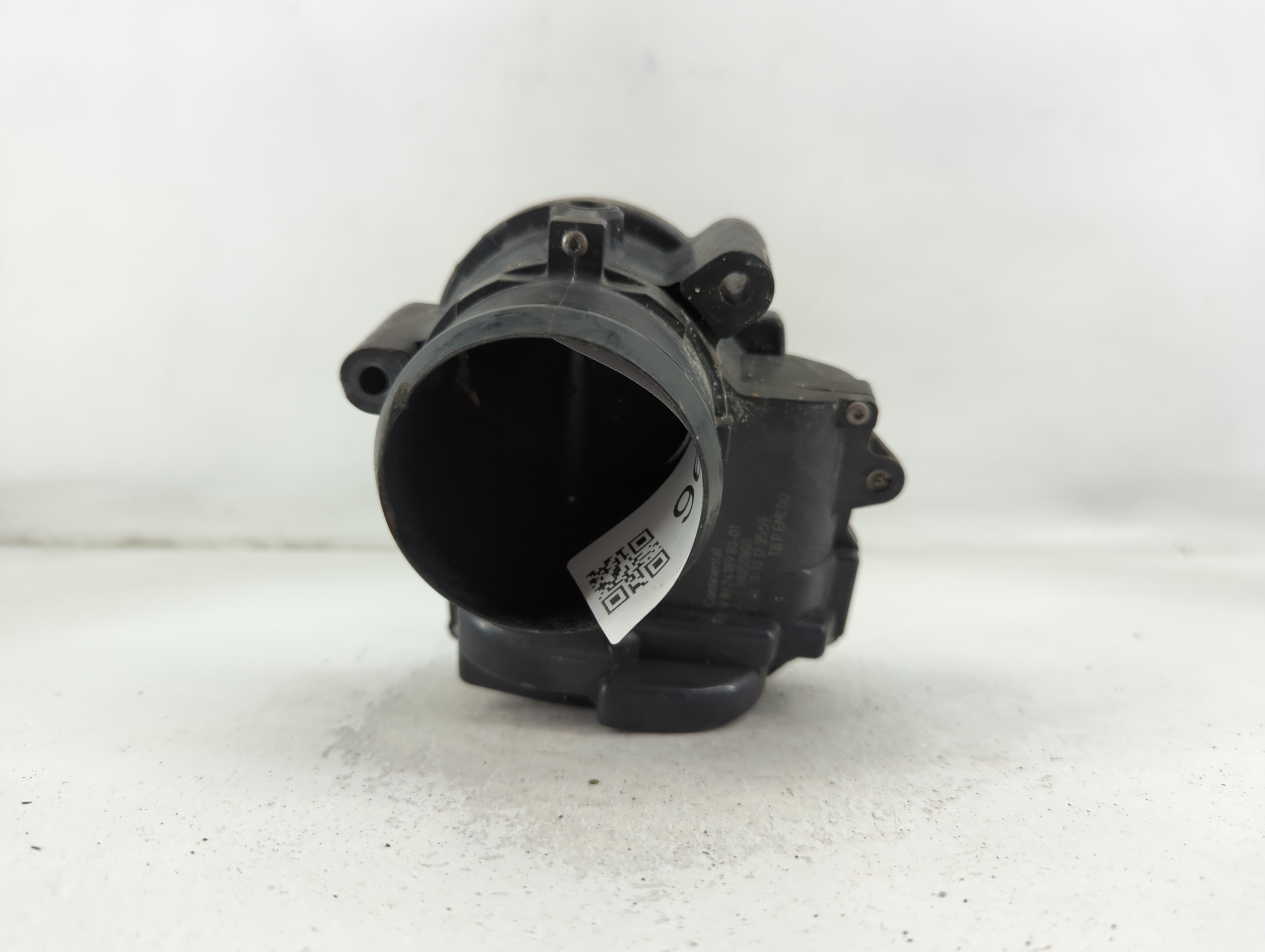 Chrysler Town & Country Throttle Body 786996 - Oemusedautoparts1.com