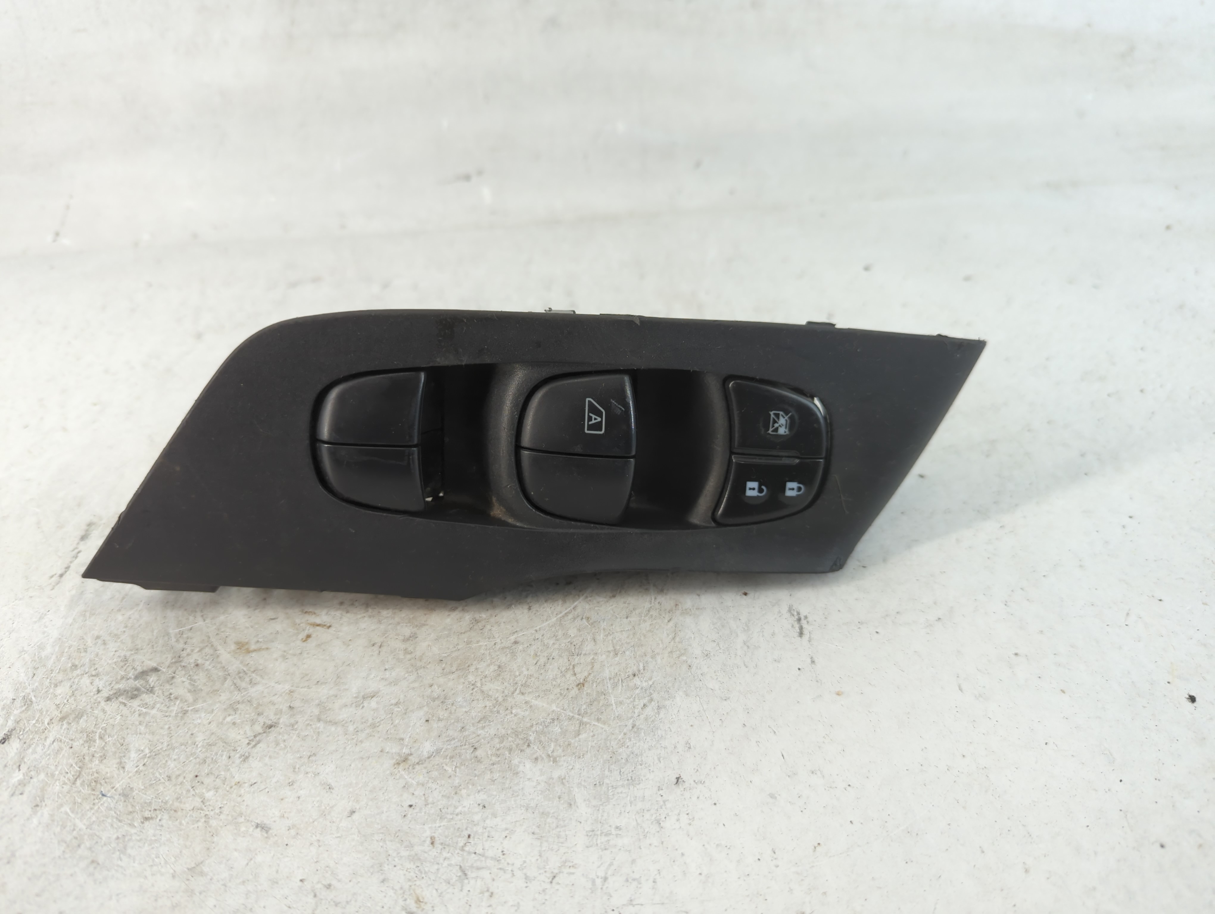 Picture of 2013-2018 Nissan Altima Driver Left Door Master Power Window Switch 787006