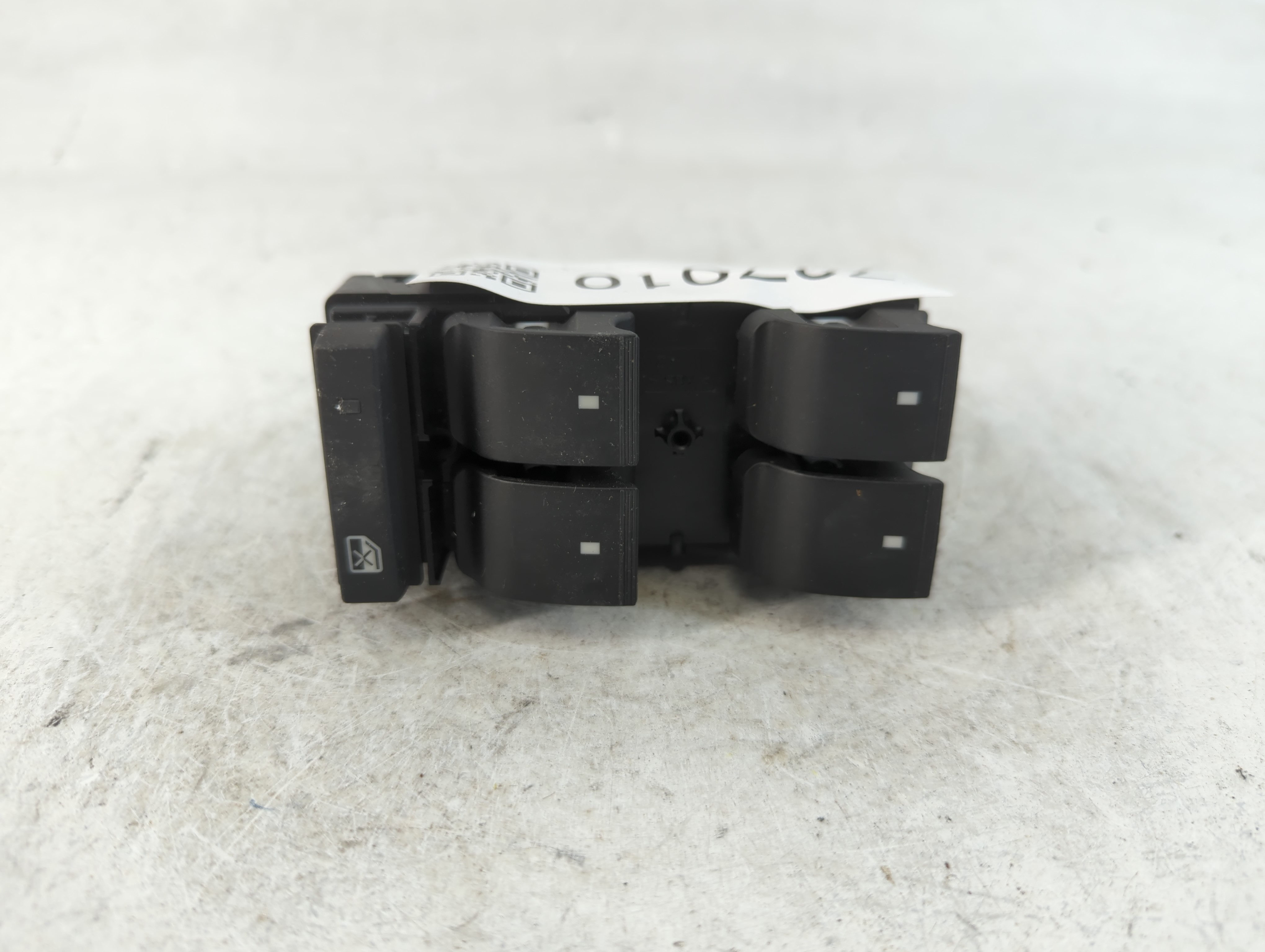 2016 Chevrolet Traverse Driver Left Door Master Power Window Switch 787010 - Oemusedautoparts1.com