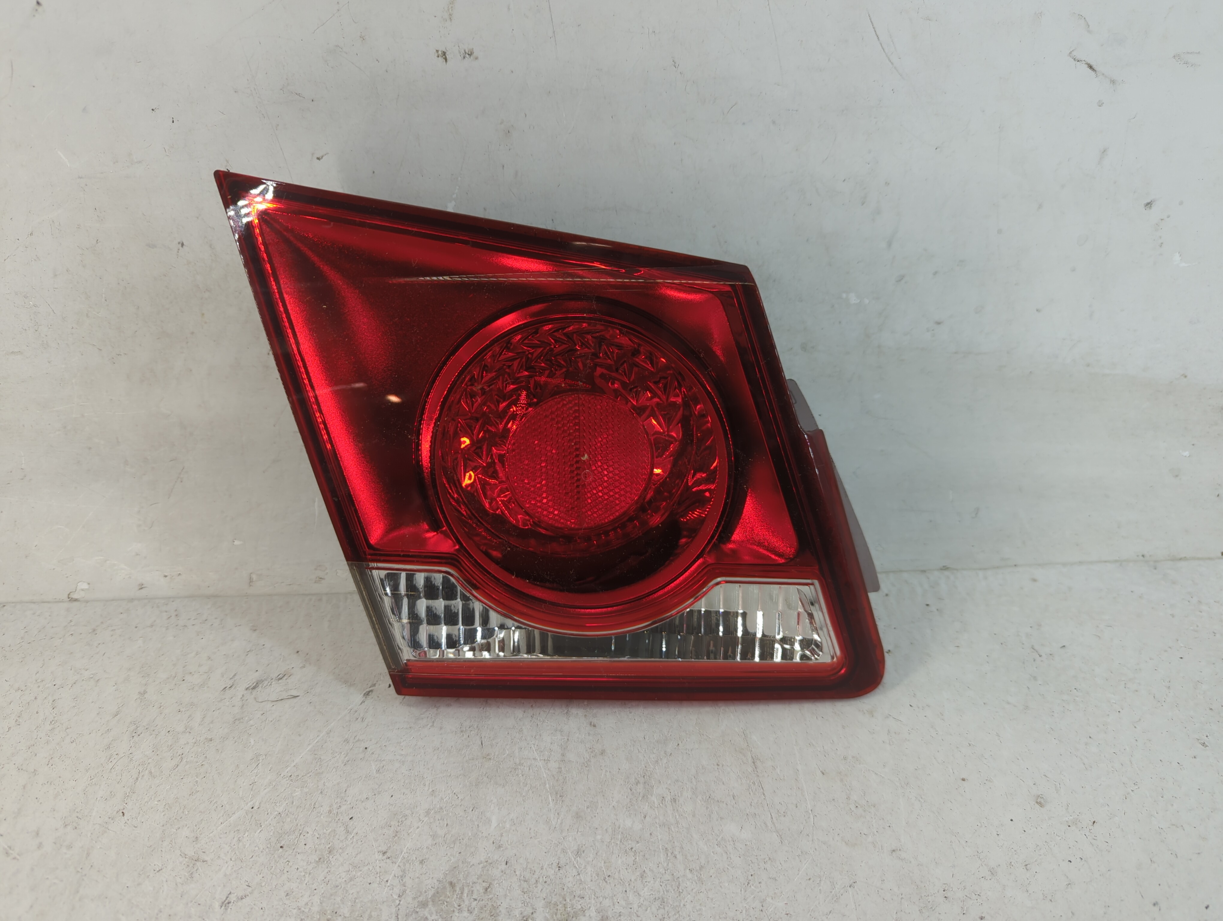 2011-2016 Chevrolet Cruze Driver Left Side Tail Light Taillight Oem 787023 - Oemusedautoparts1.com