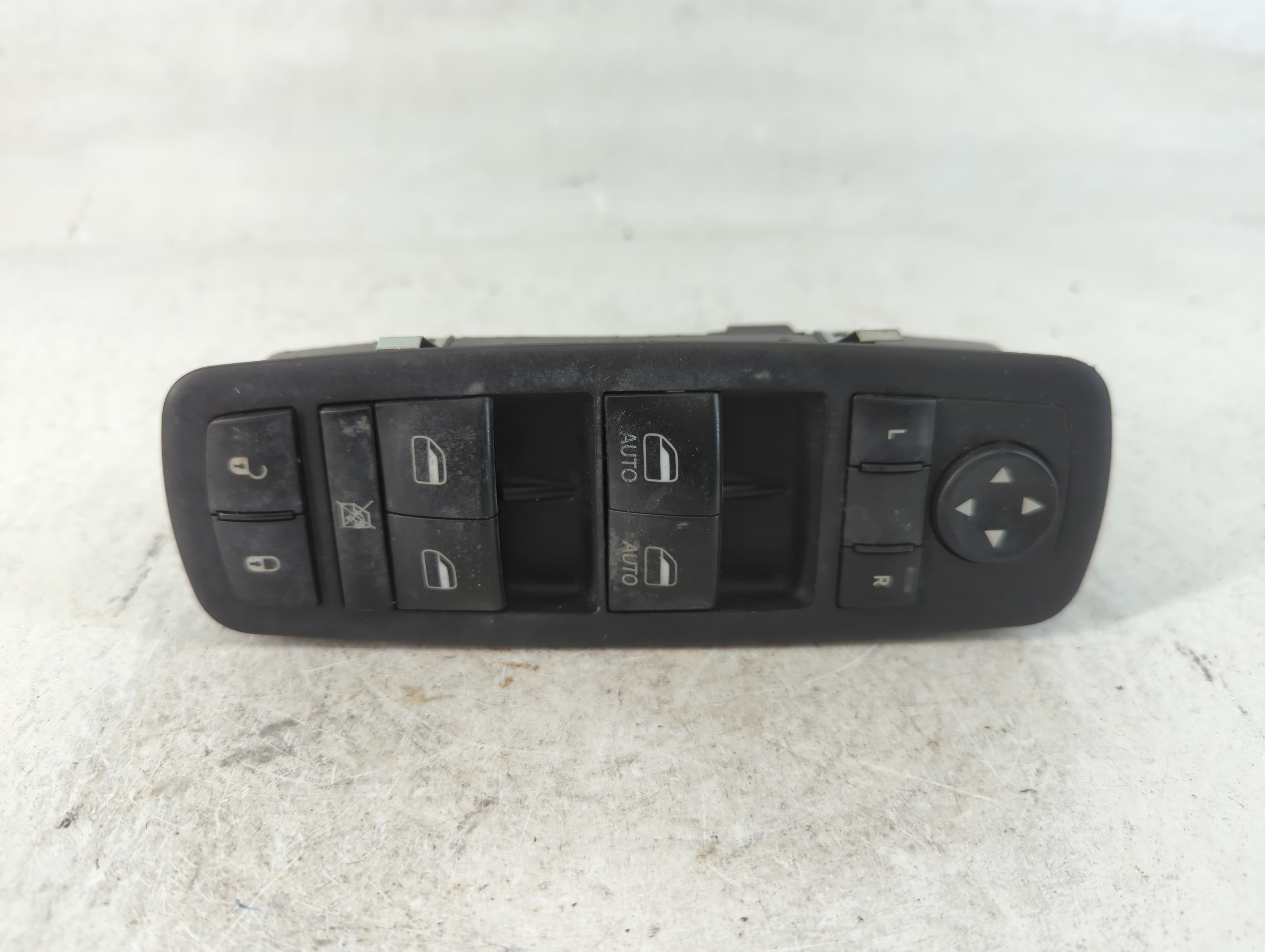 Picture of Dodge Caravan Driver Left Door Master Power Window Switch 787118
