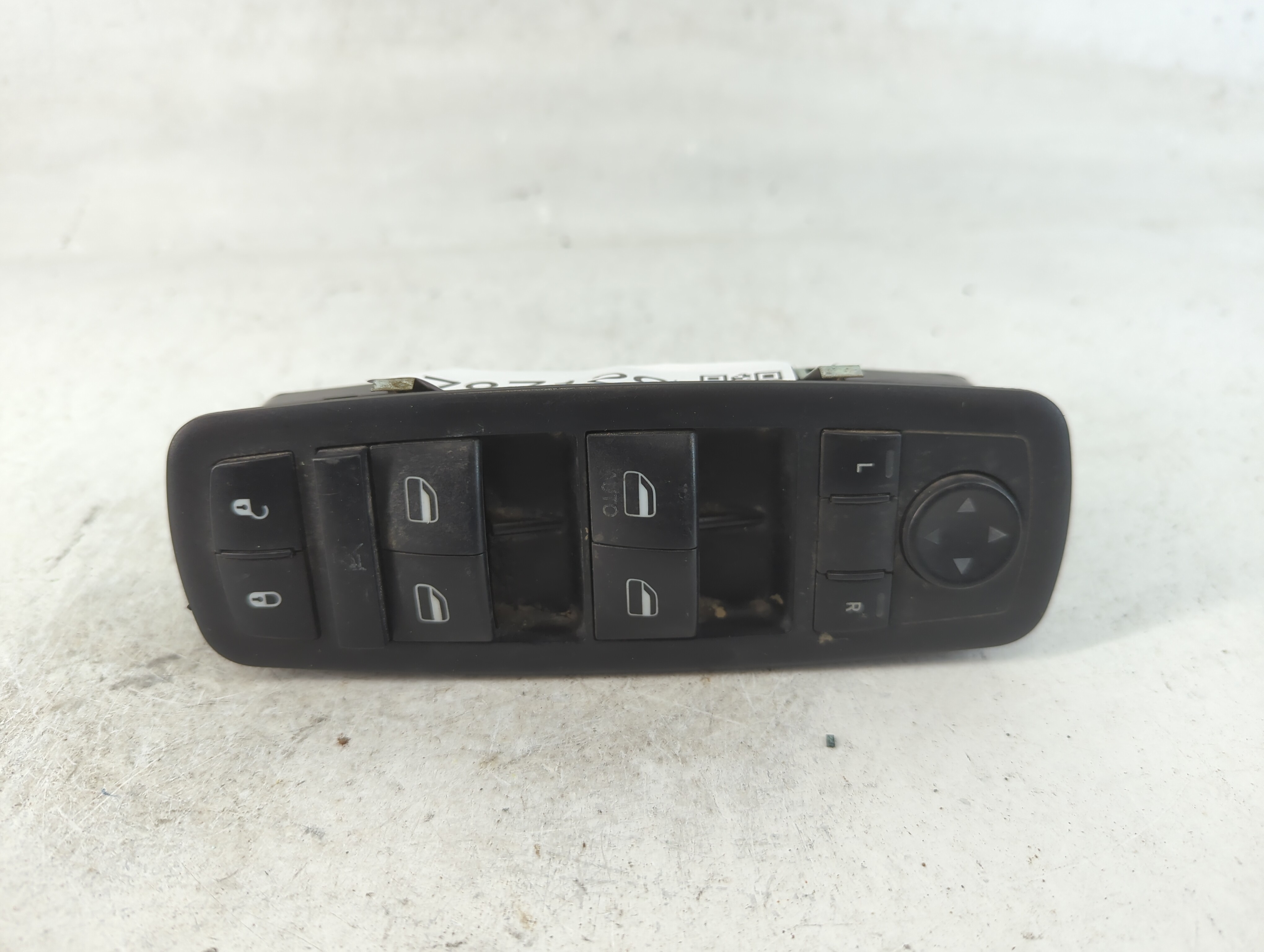 Picture of Dodge Ram 1500 Driver Left Door Master Power Window Switch 56046823ae 787129