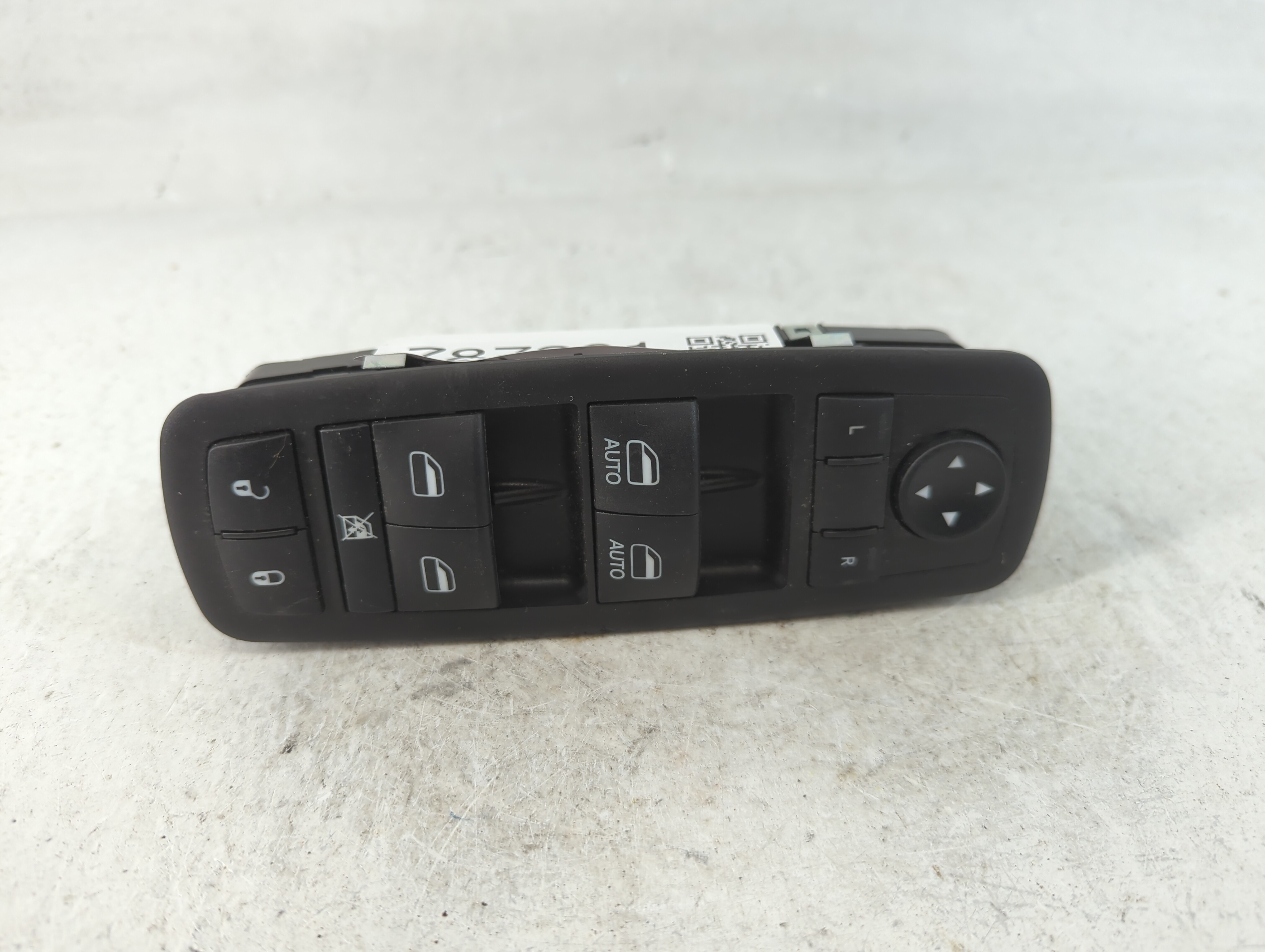 2016-2022 Jeep Grand Cherokee Driver Left Door Master Power Window Switch 787201 - Oemusedautoparts1.com