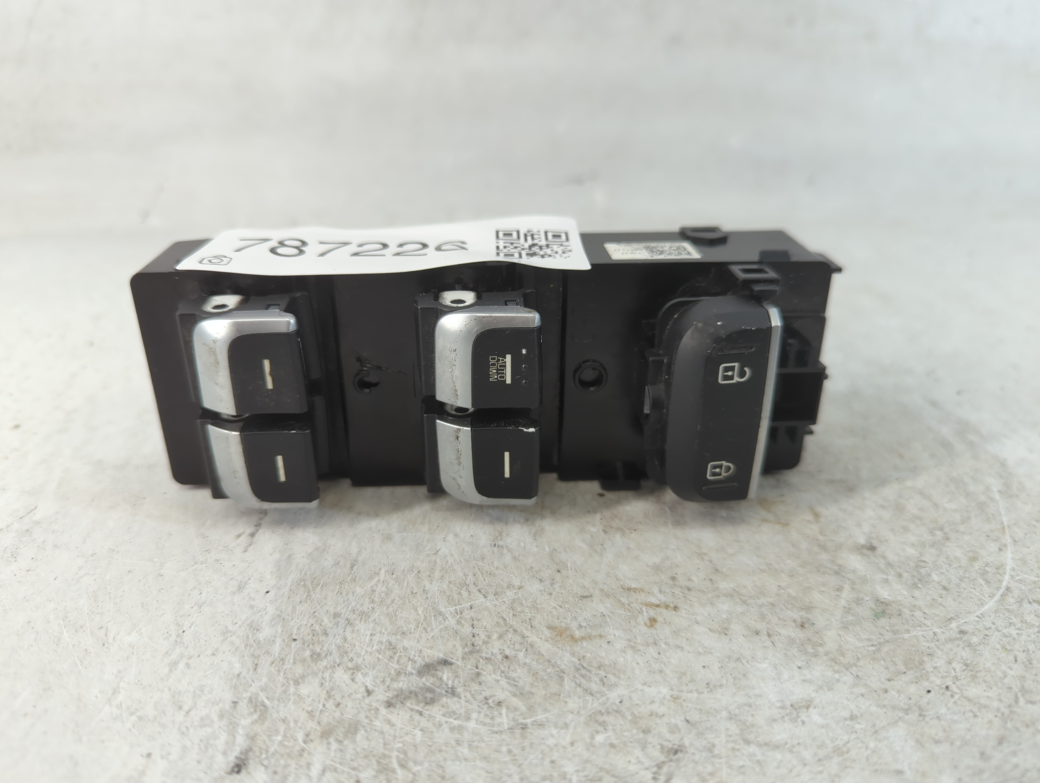 2016-2020 Kia Optima Driver Left Door Master Power Window Switch 787226 - Oemusedautoparts1.com