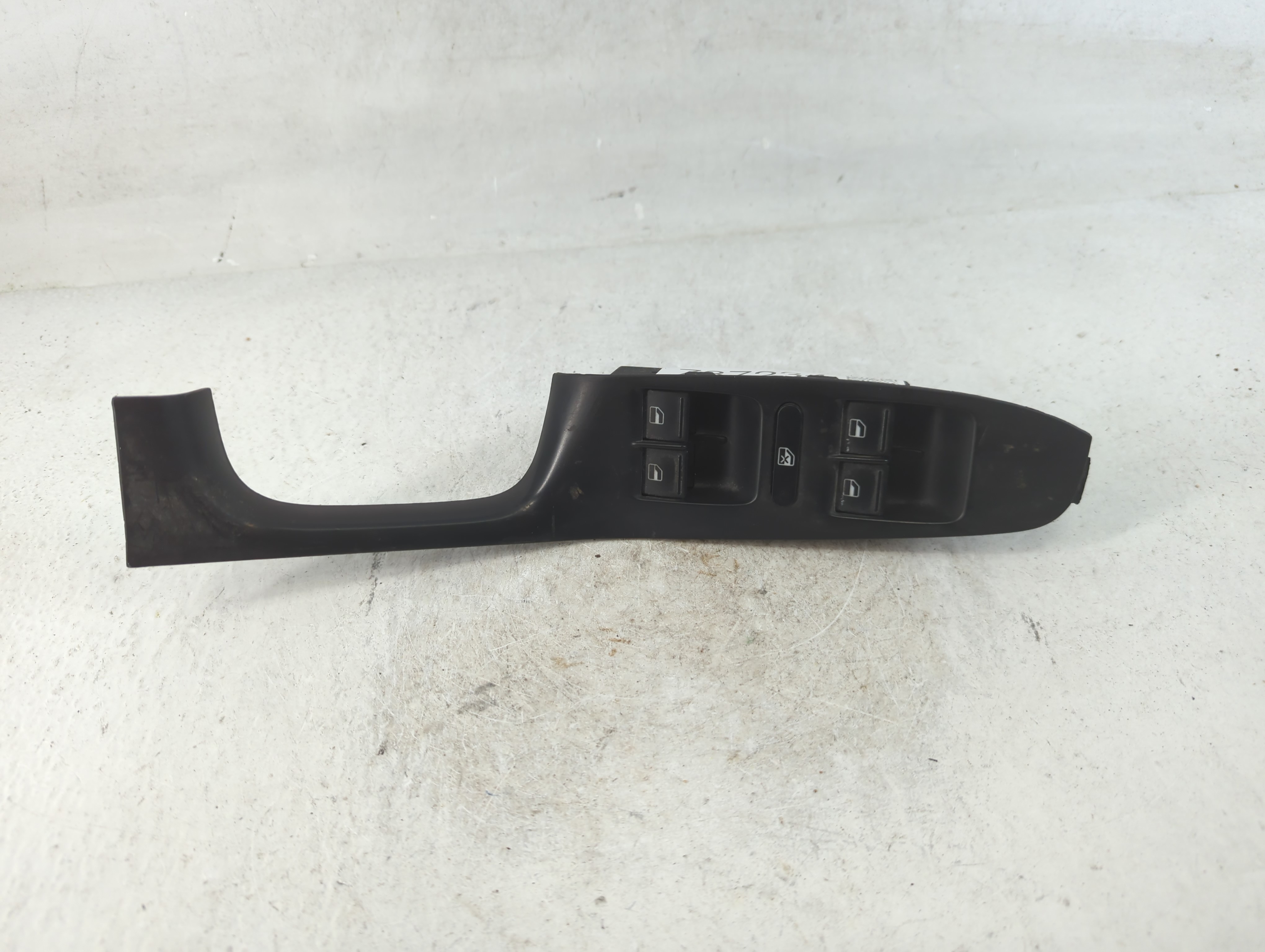 2006-2020 Volkswagen Passat Driver Left Door Master Power Window Switch 787234 - Oemusedautoparts1.com
