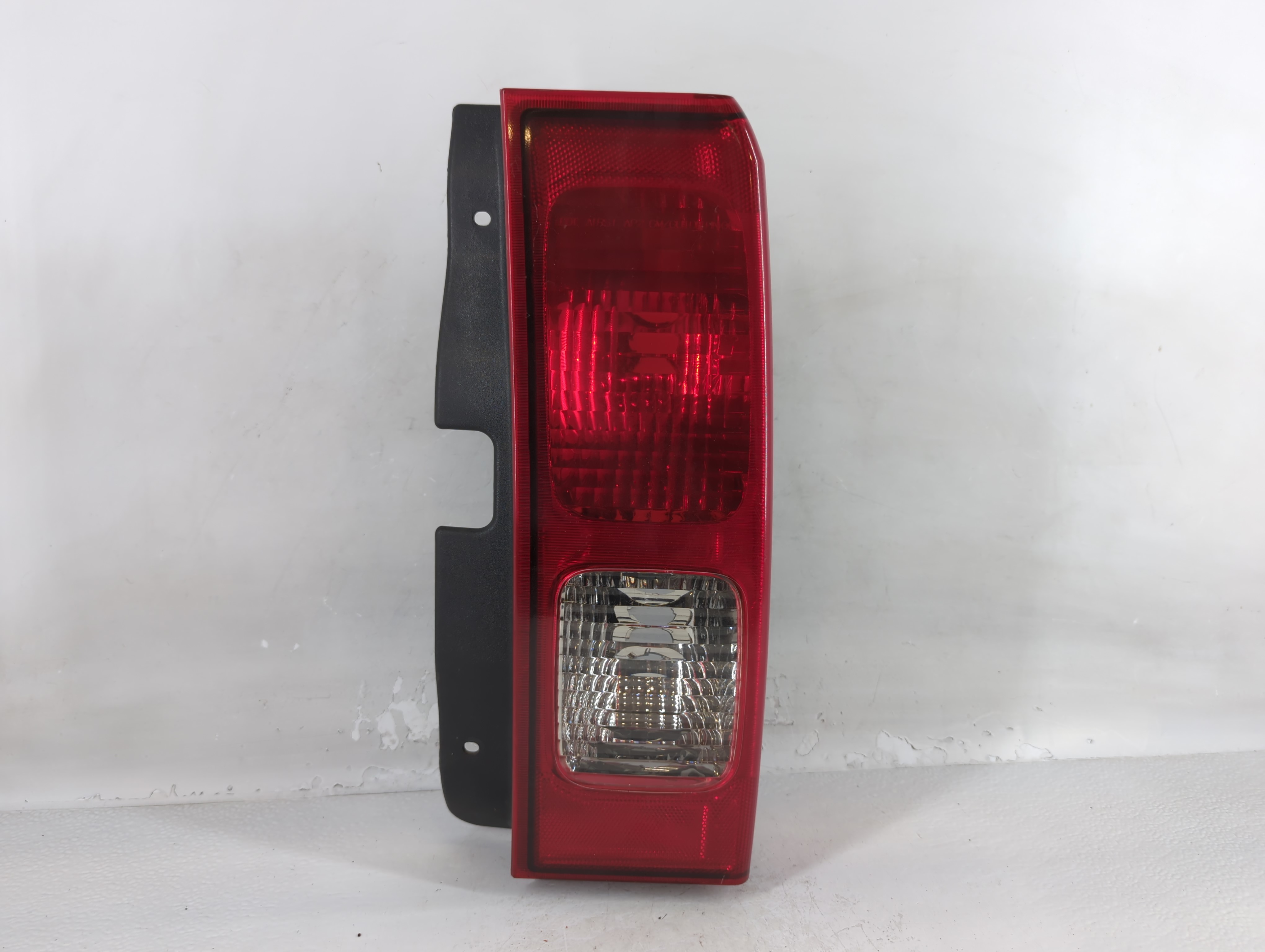 2008 Hummer H3 Passenger Right Side Tail Light Taillight Oem 787281 - Oemusedautoparts1.com