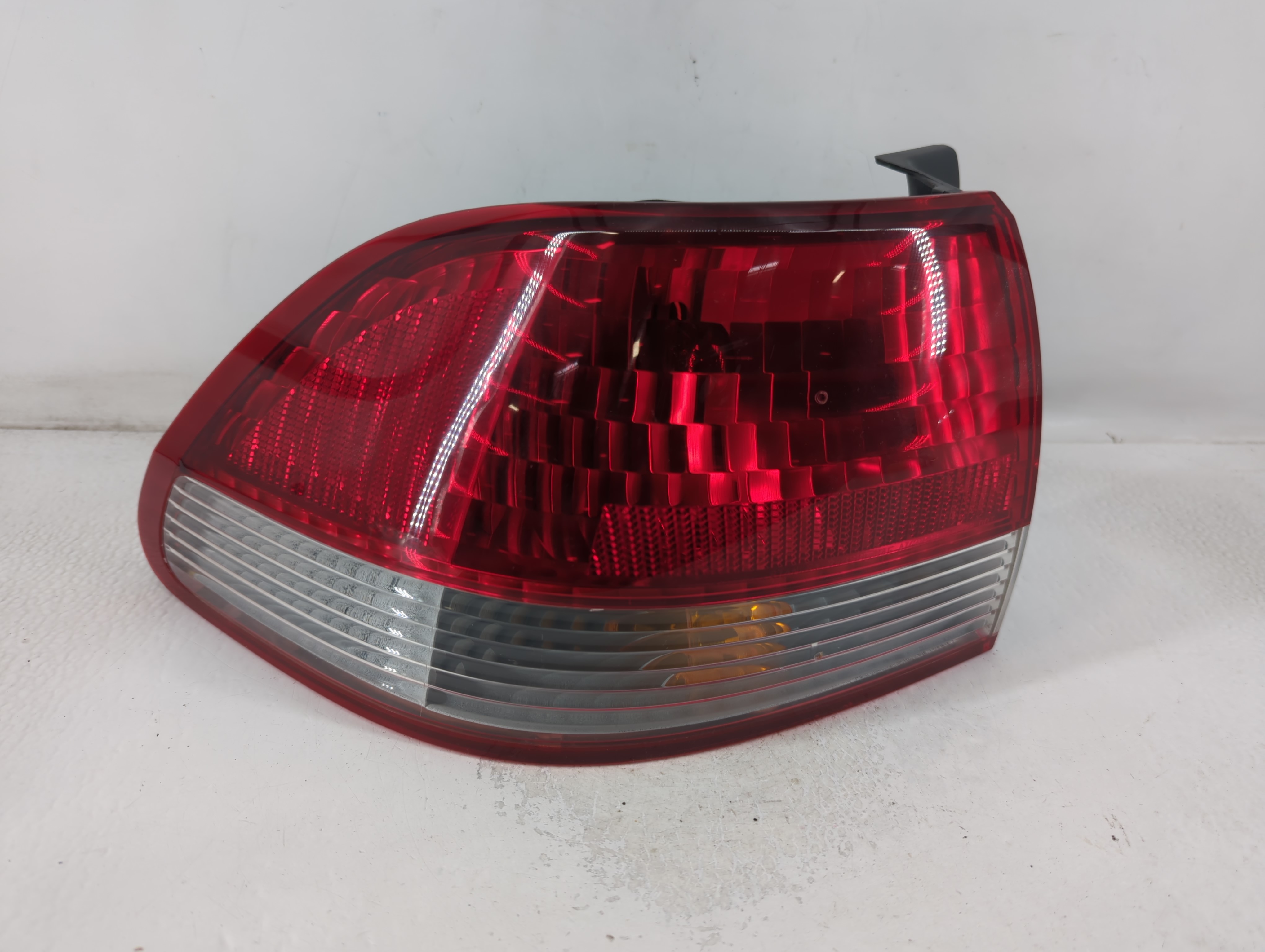 Picture of 2001-2002 Honda Accord Driver Left Side Tail Light Taillight Oem 787364