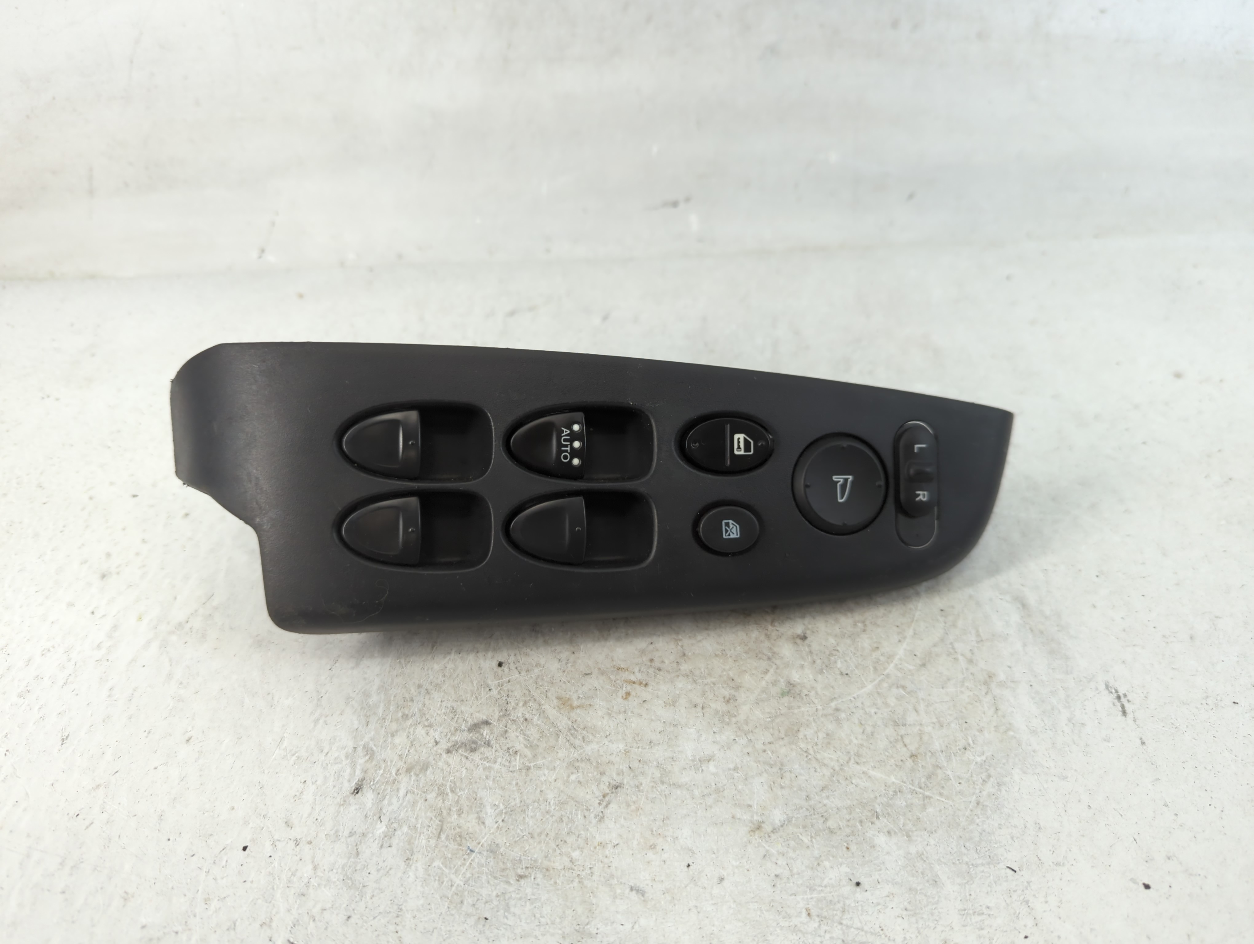 2001-2005 Honda Civic Driver Left Door Master Power Window Switch 787380 - Oemusedautoparts1.com