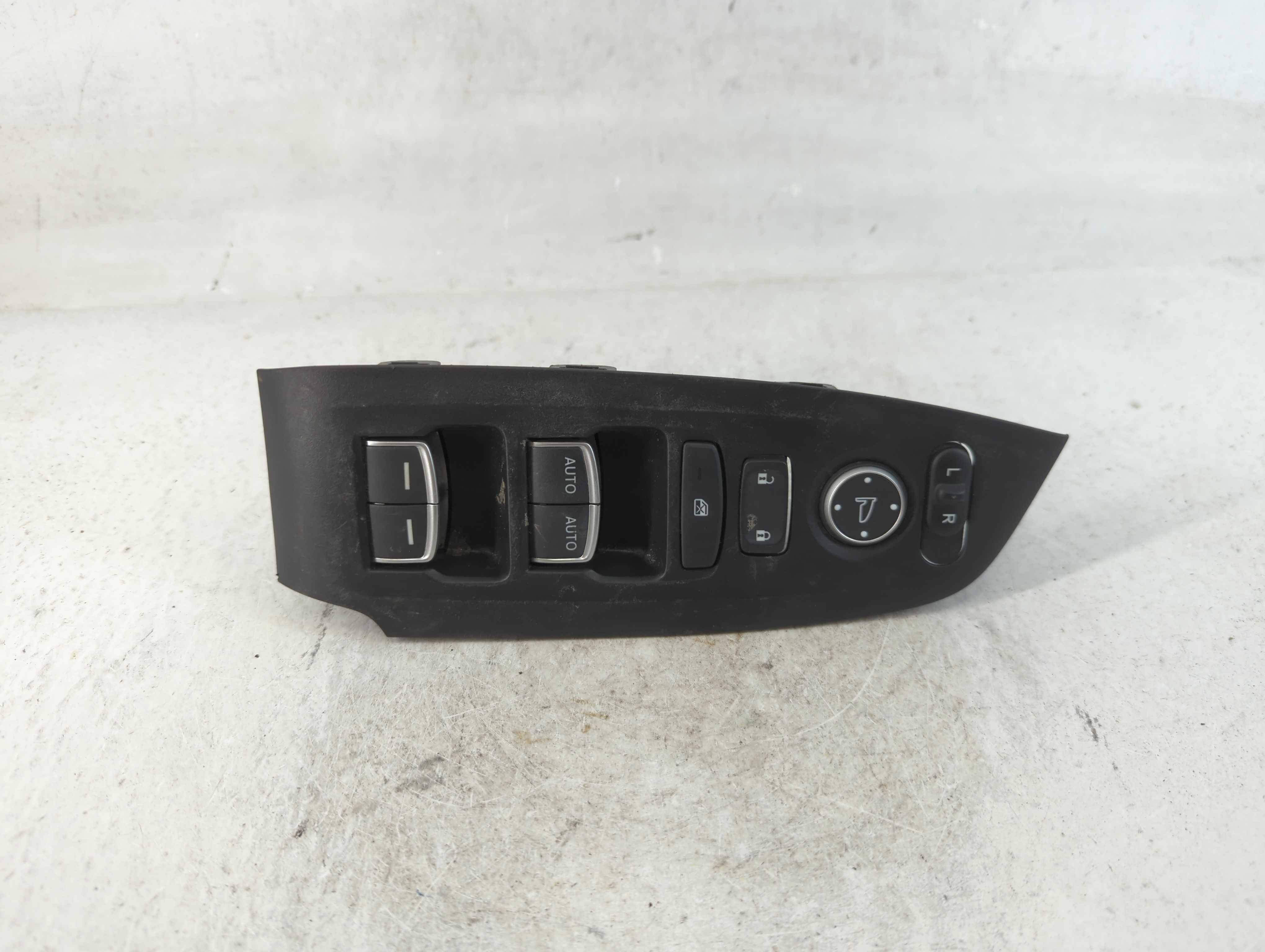 2018-2022 Honda Accord Driver Left Door Master Power Window Switch 787423 - Oemusedautoparts1.com